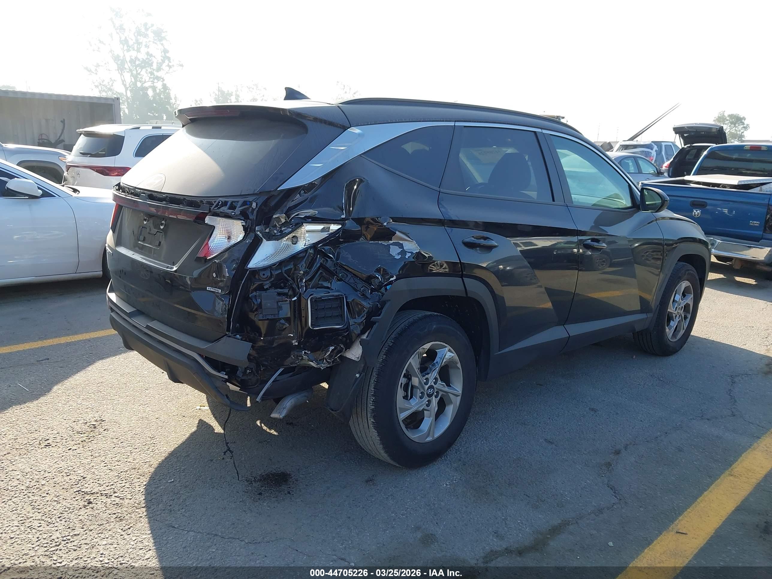 HYUNDAI TUCSON image 4