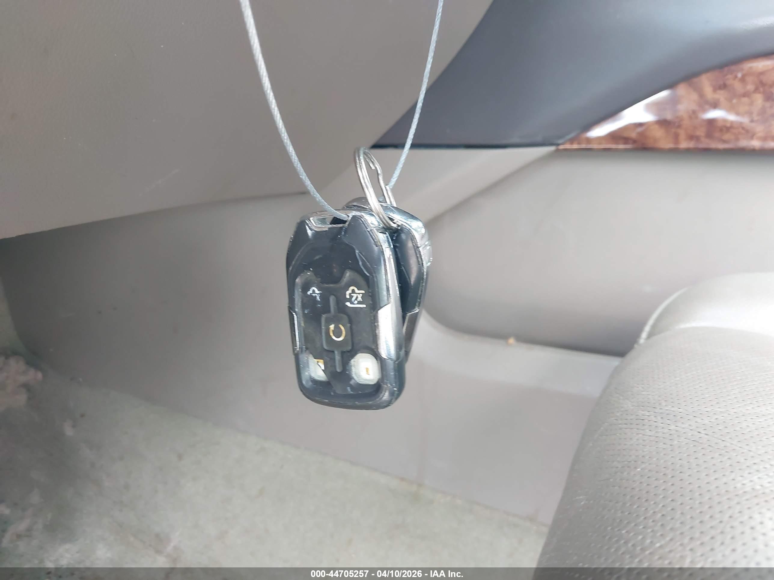 CHEVROLET TAHOE image 11