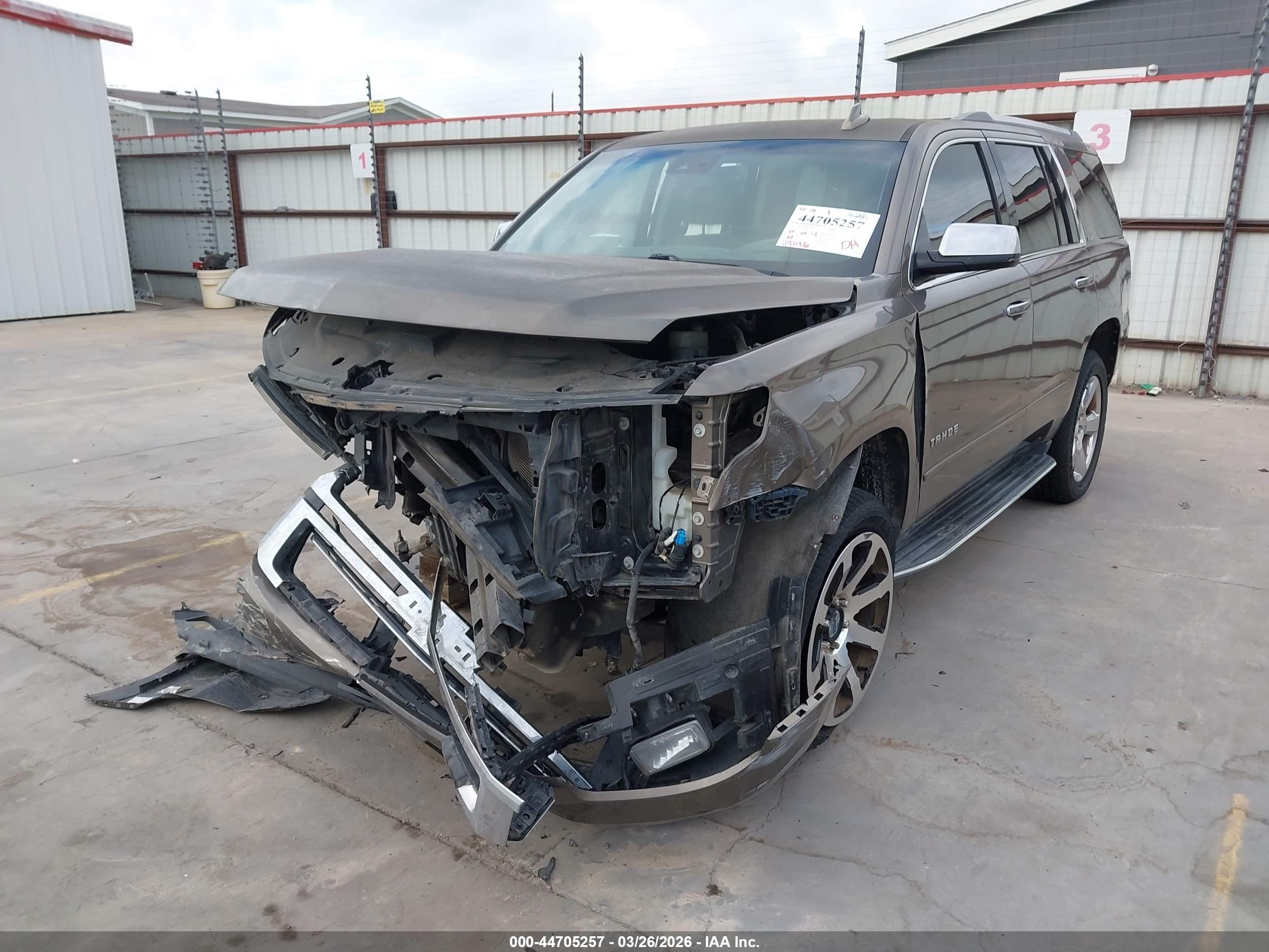 CHEVROLET TAHOE image 2