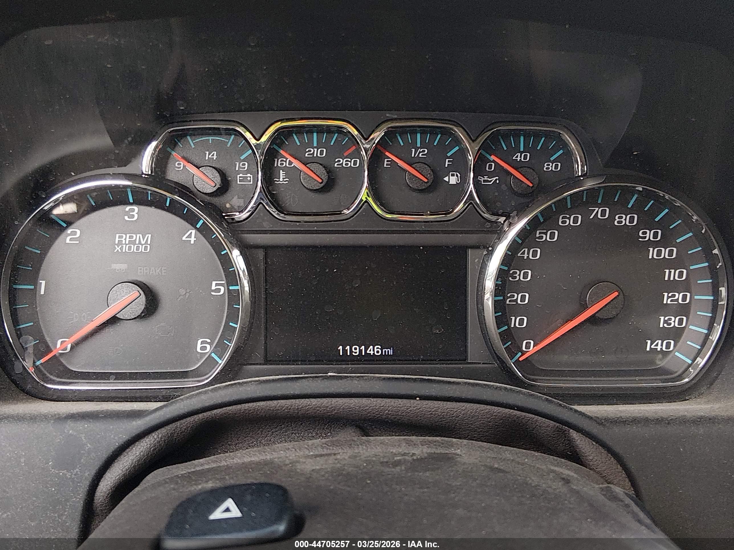 CHEVROLET TAHOE image 7