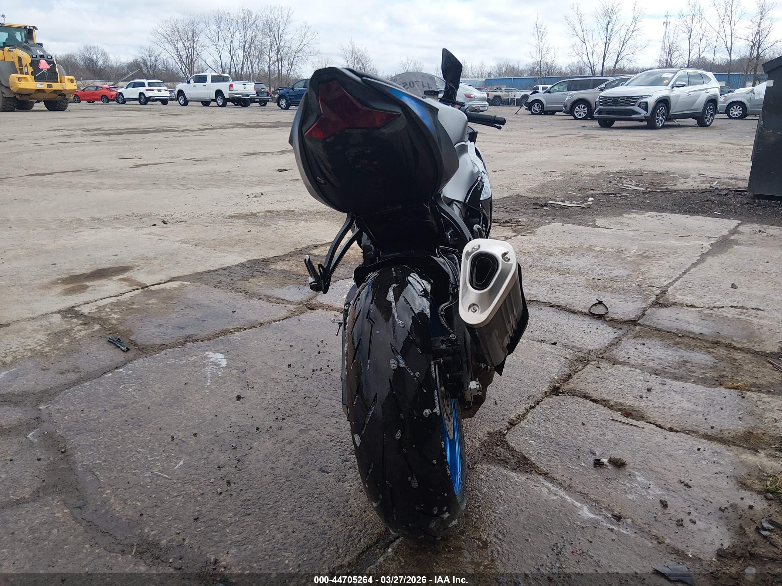 KAWASAKI ZX636 image 6