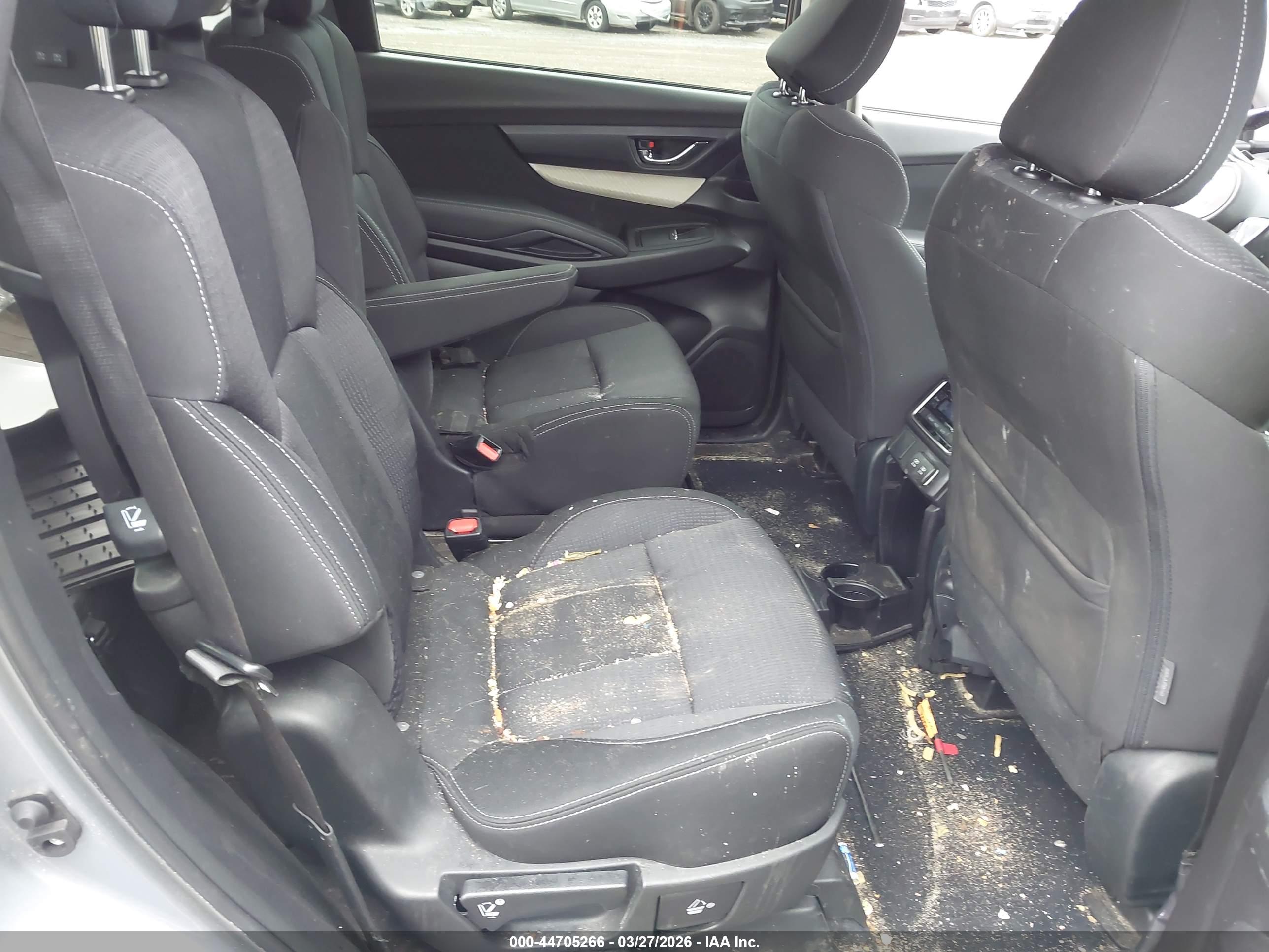 SUBARU ASCENT image 8