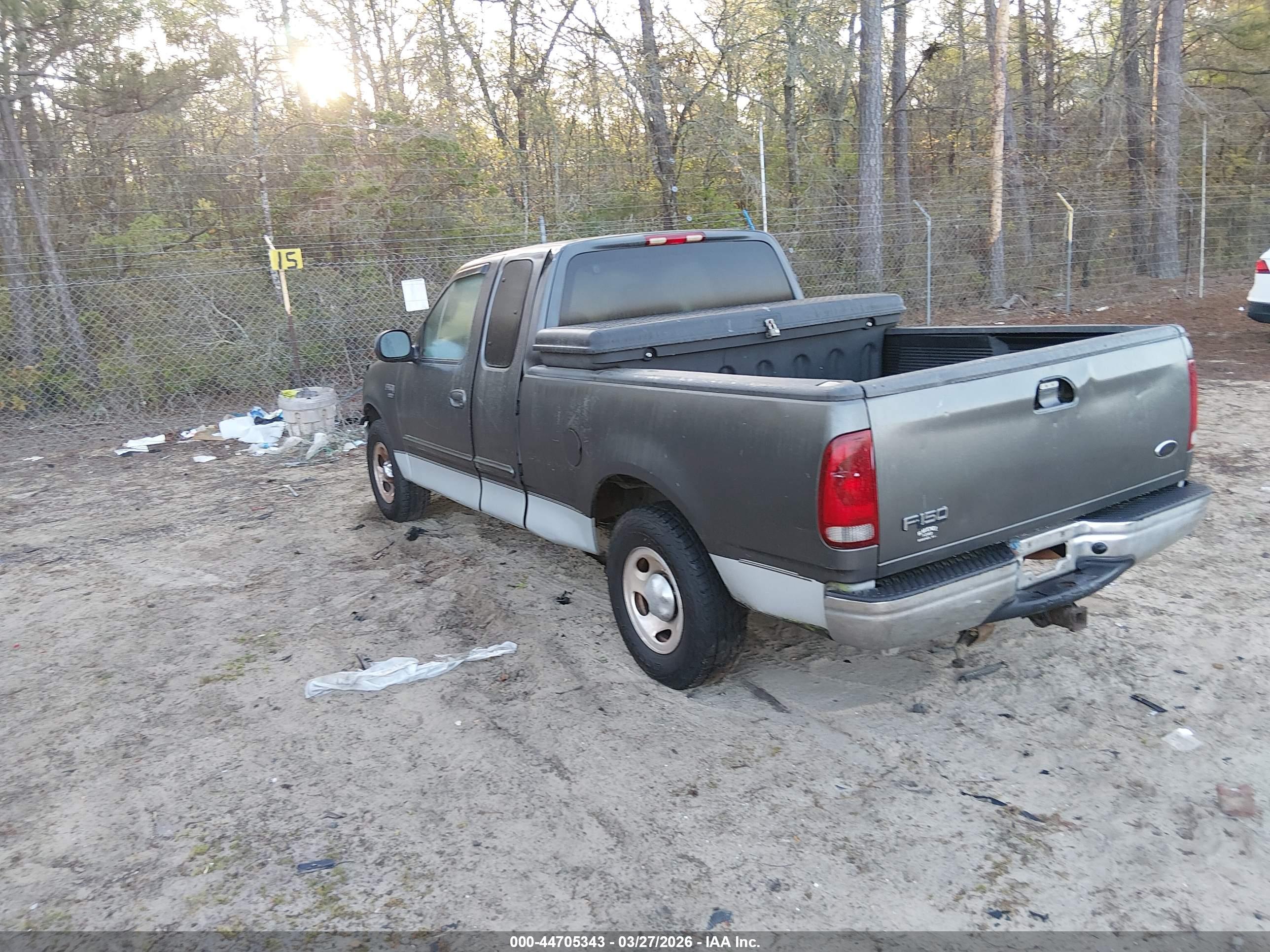 FORD F-150 image 3
