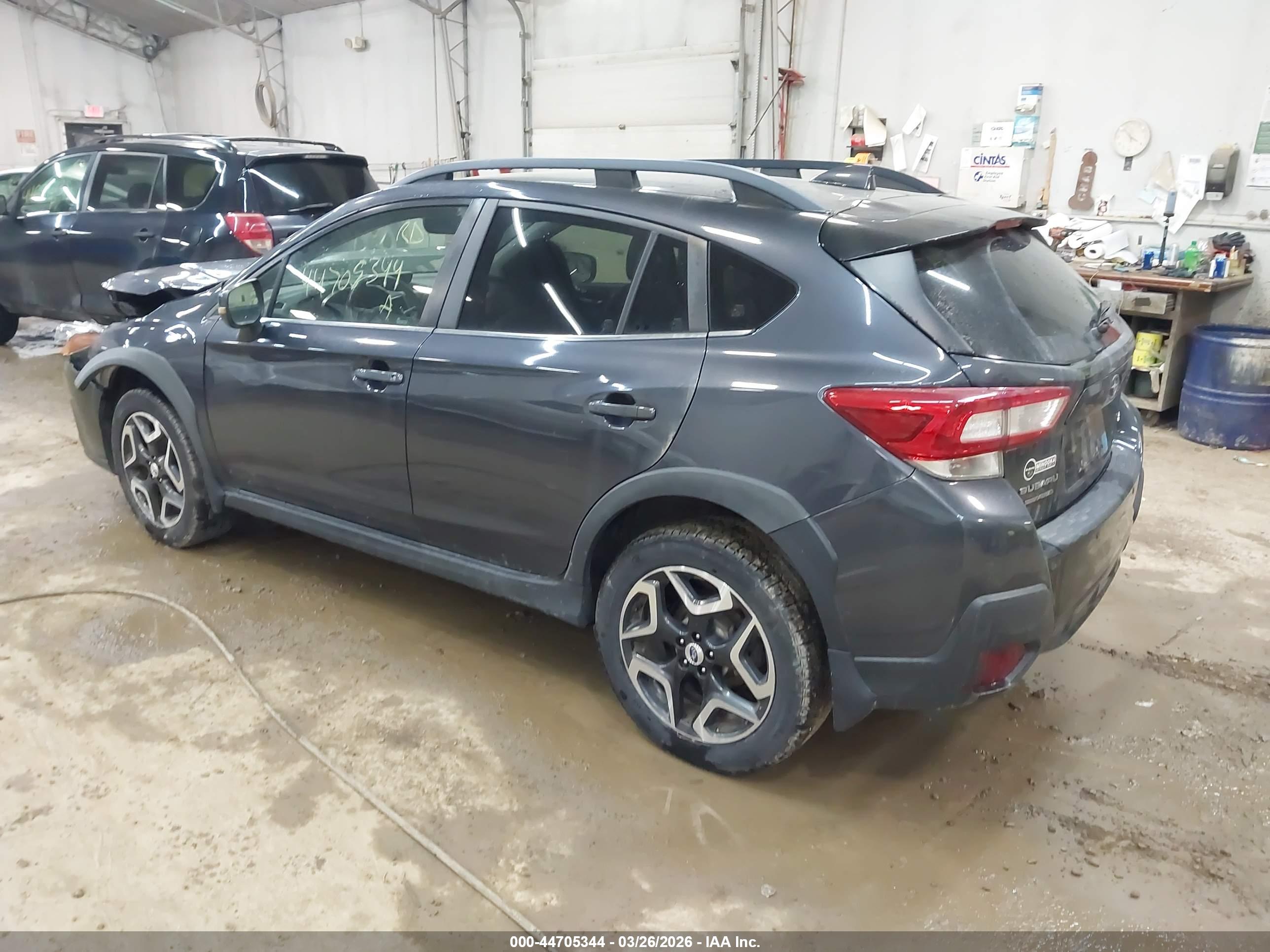 SUBARU CROSSTREK image 3