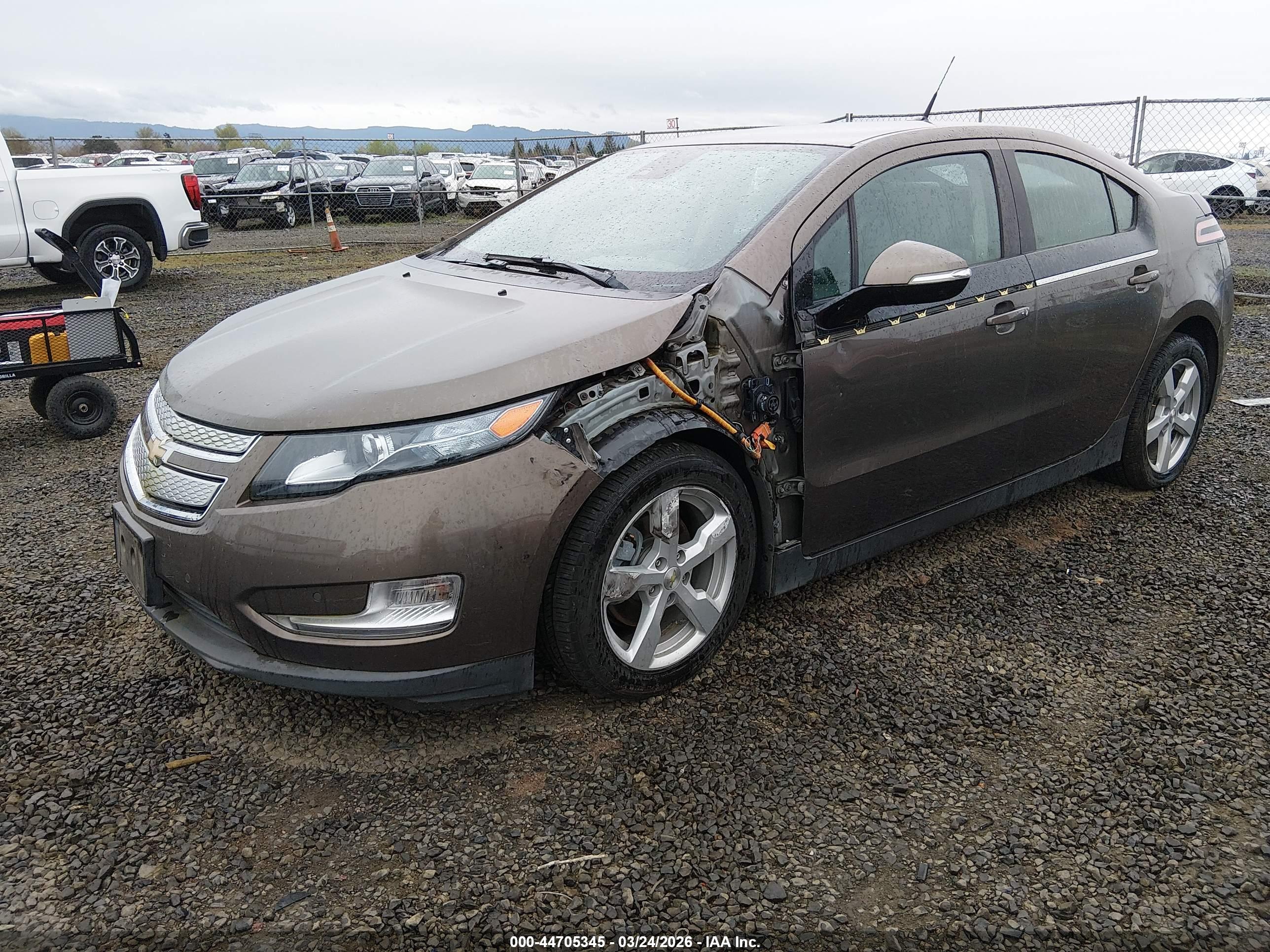 CHEVROLET VOLT image 2