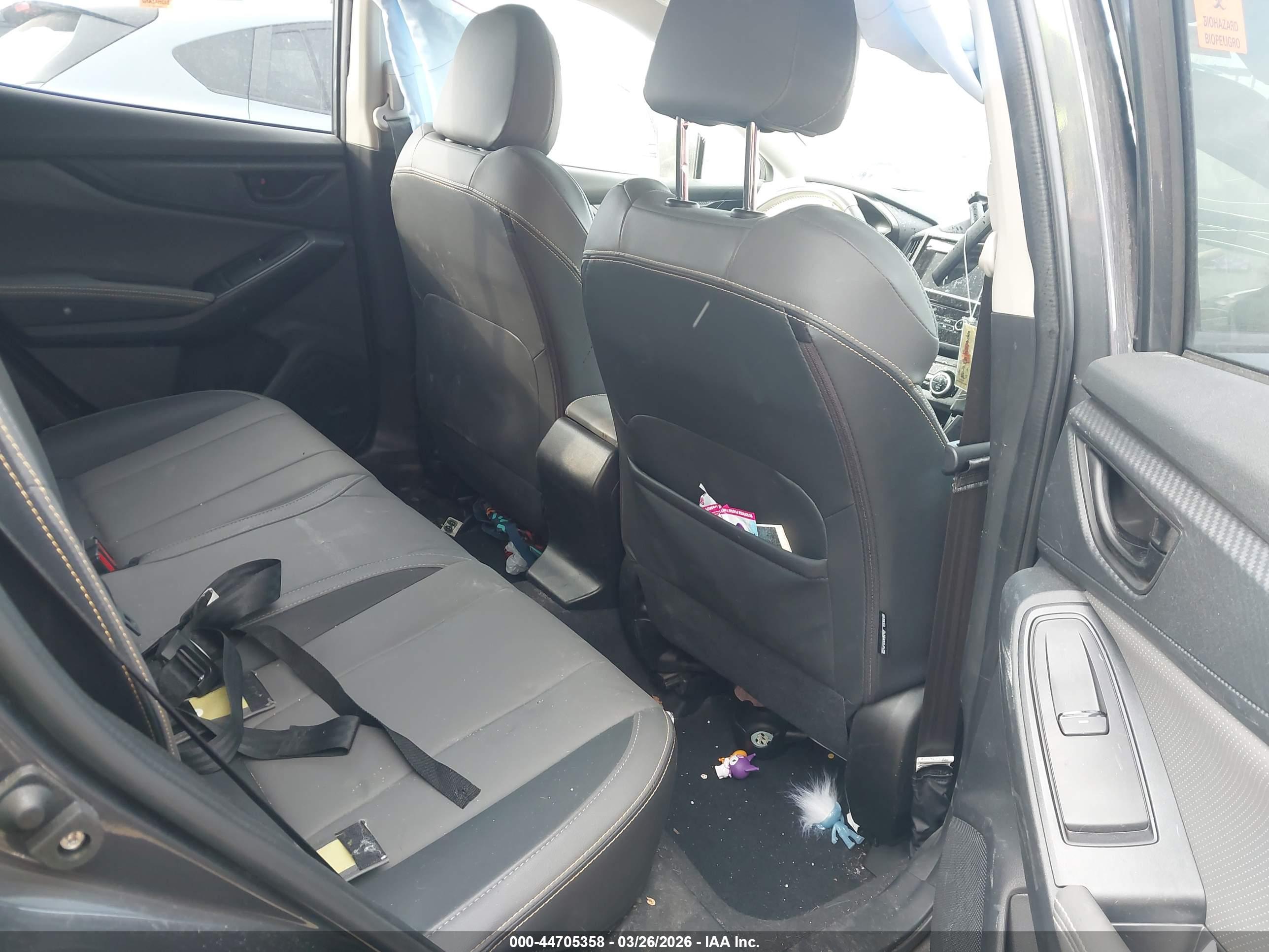SUBARU CROSSTREK image 8