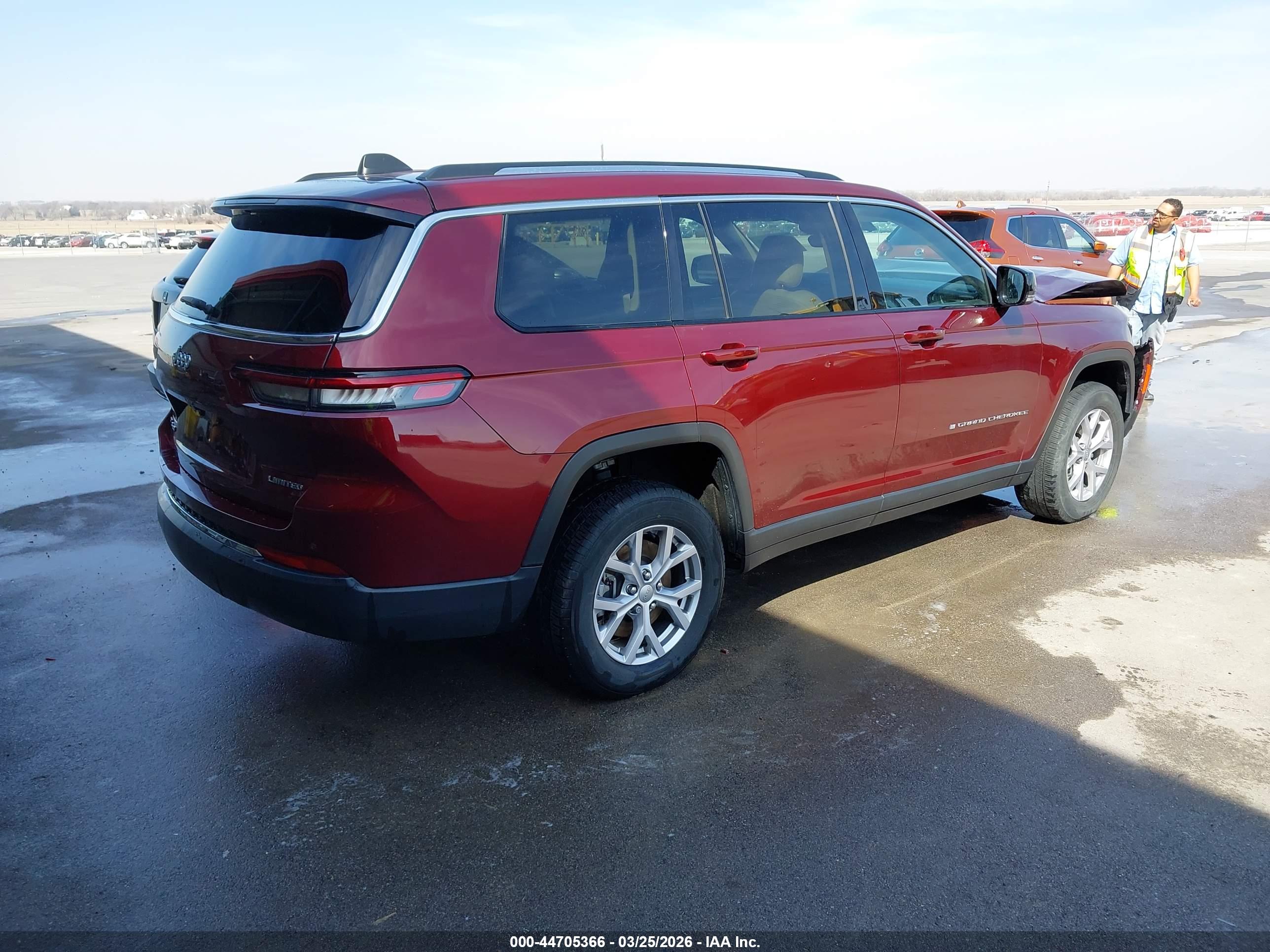 JEEP GRAND image 4