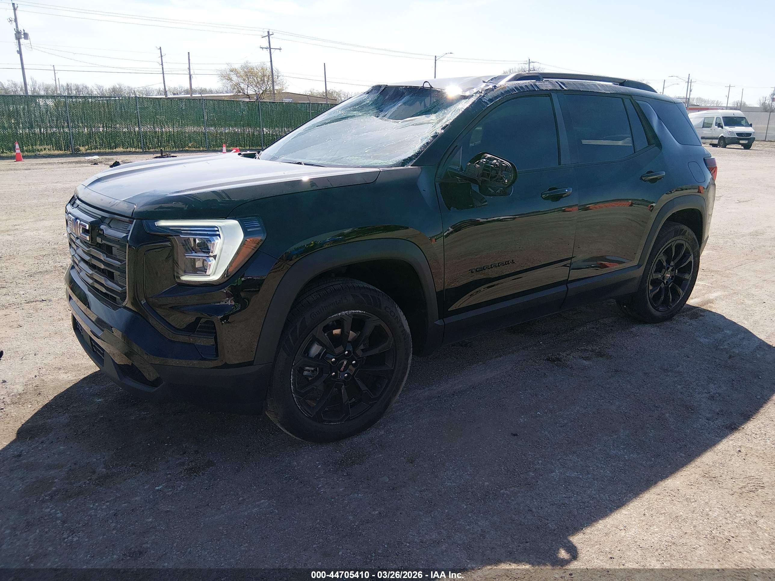 GMC TERRAIN image 2
