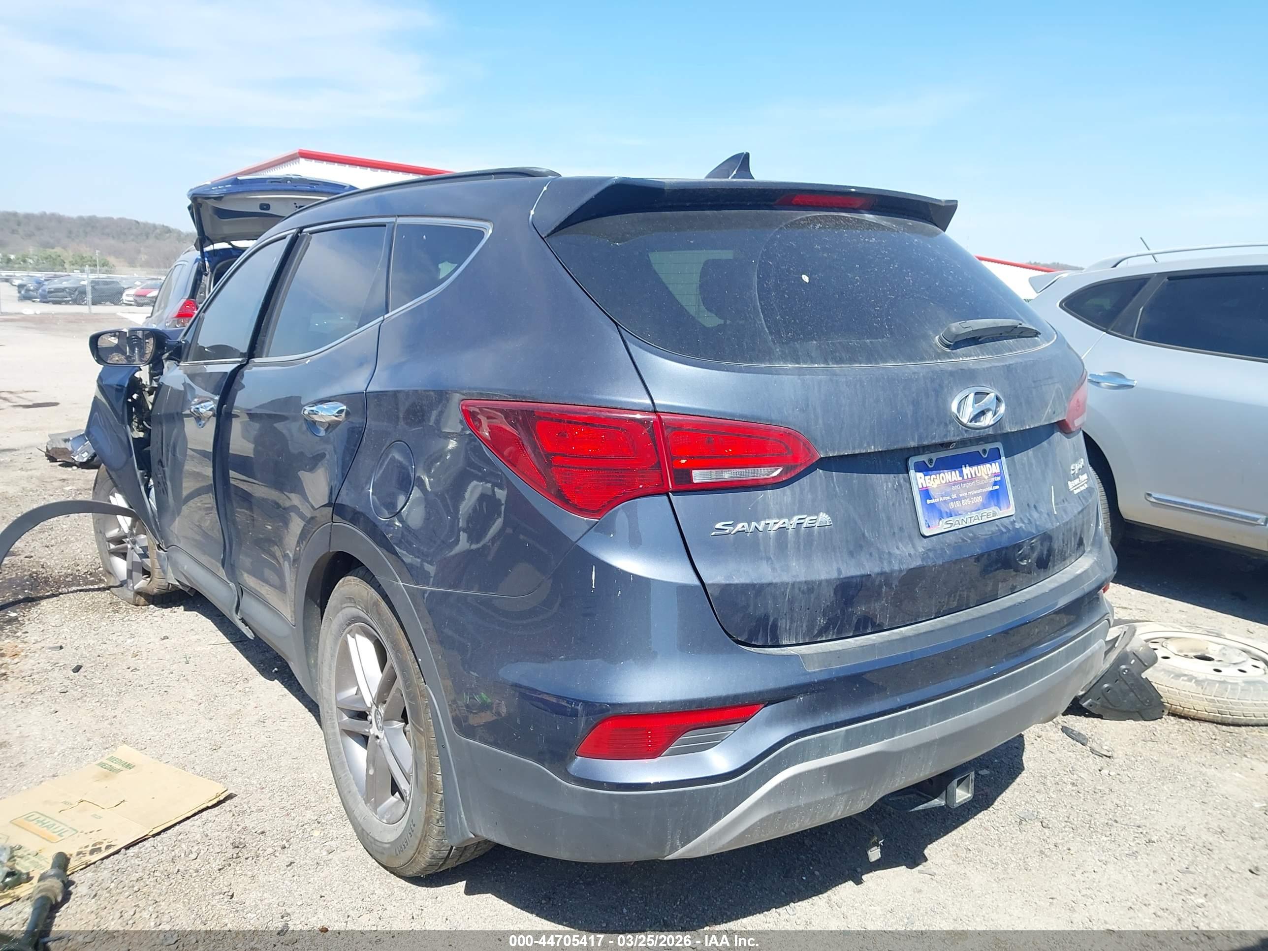 HYUNDAI SANTA image 3