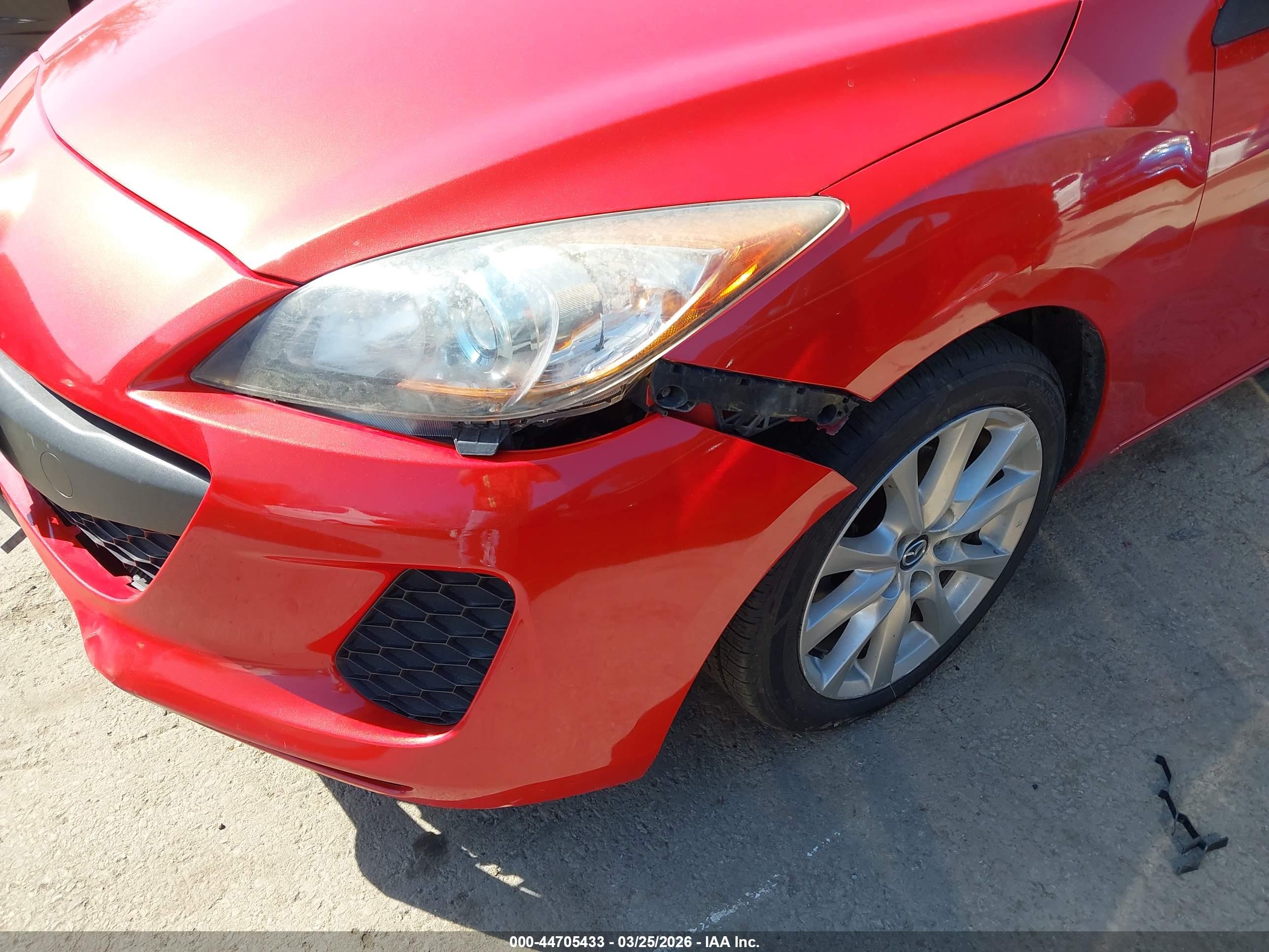 MAZDA MAZDA3 image 6