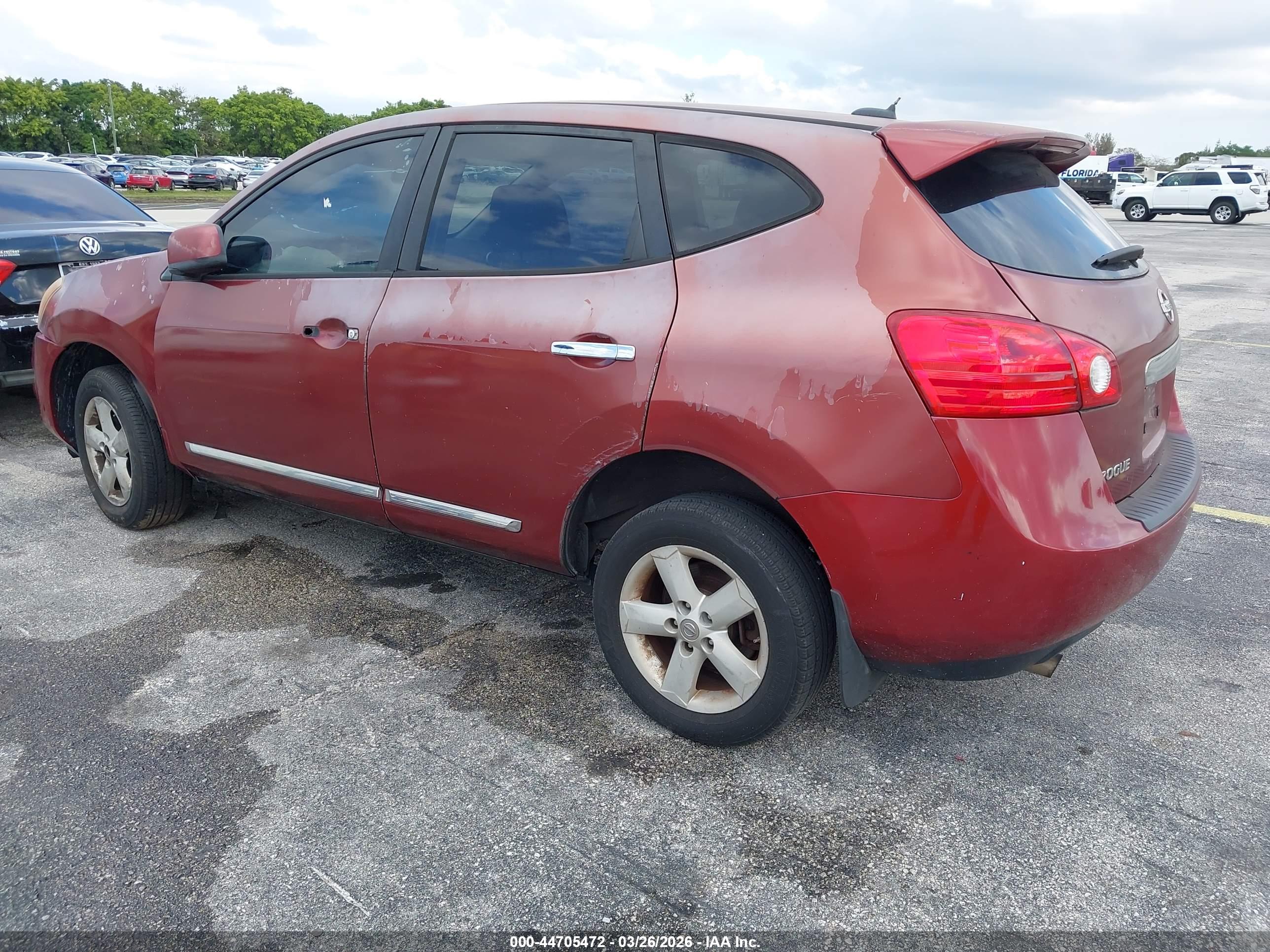 NISSAN ROGUE image 3