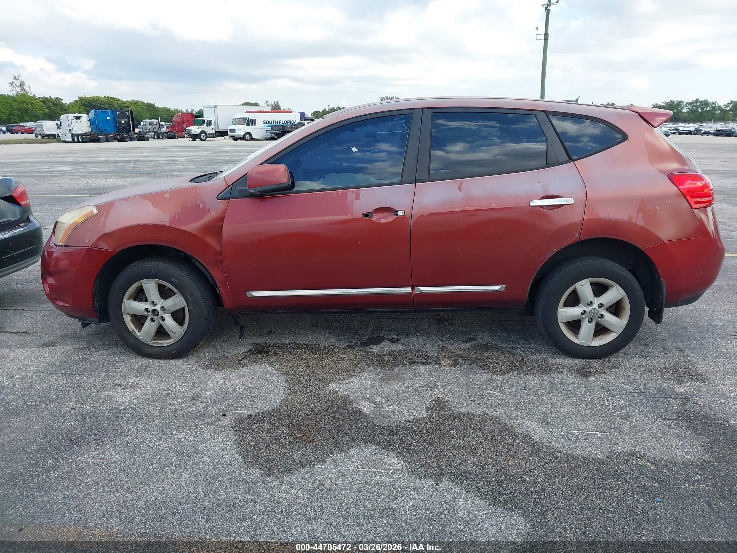 NISSAN ROGUE image 6