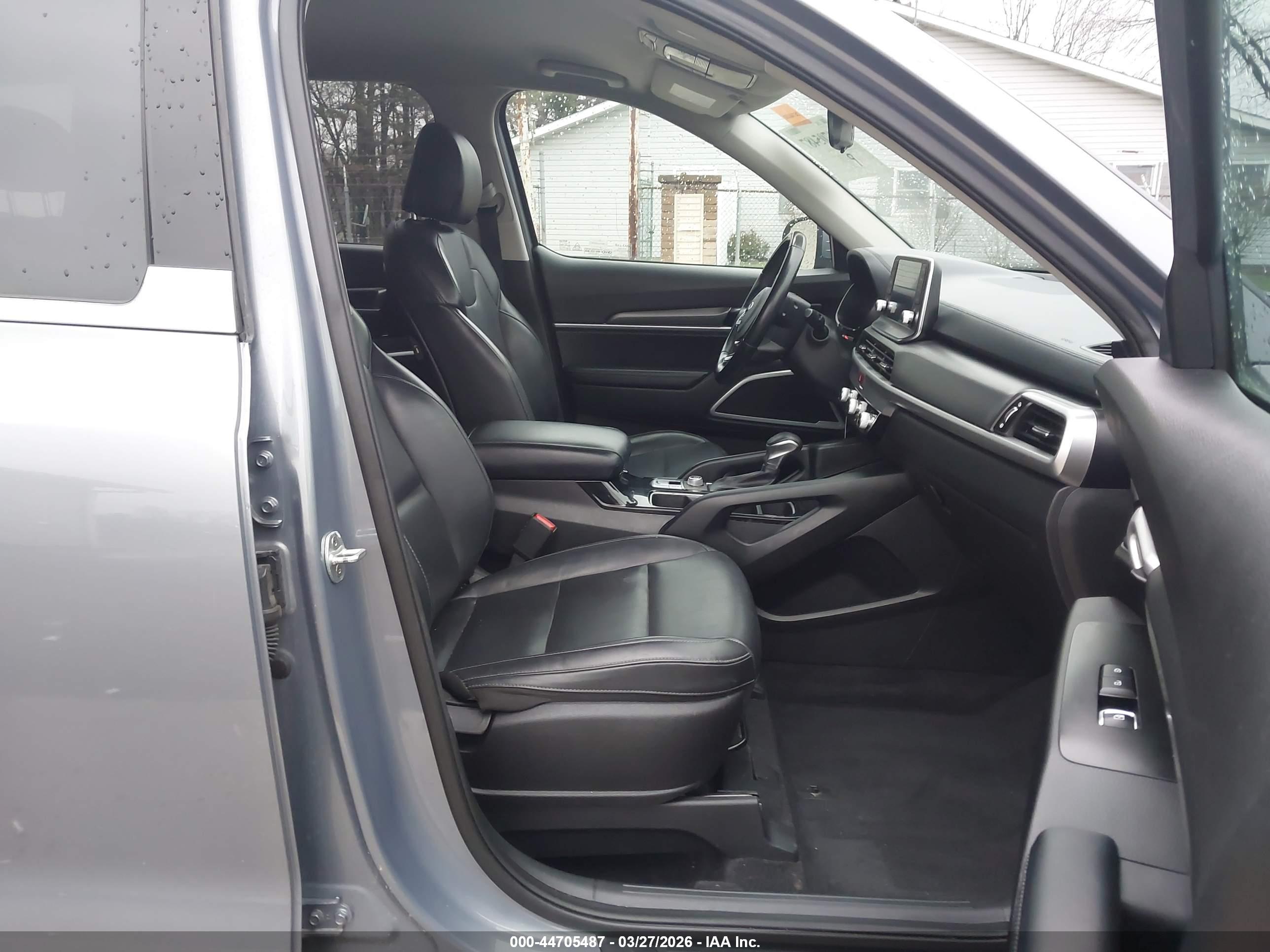 KIA TELLURIDE image 5