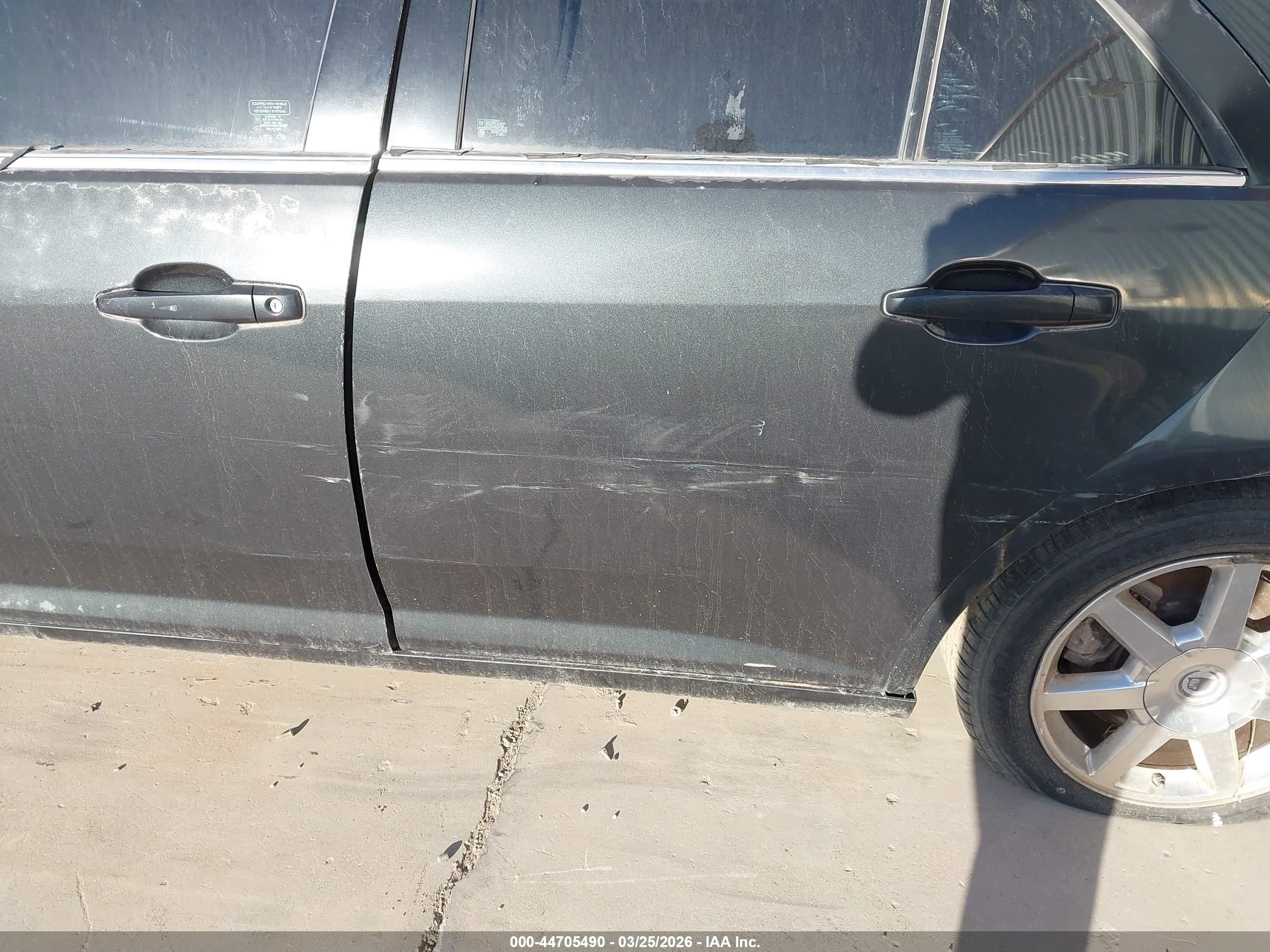CADILLAC STS image 6