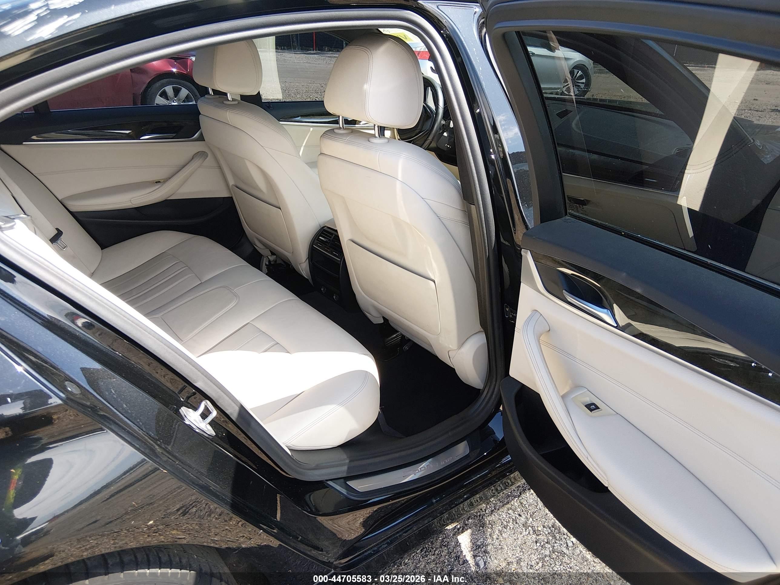BMW 530I image 8