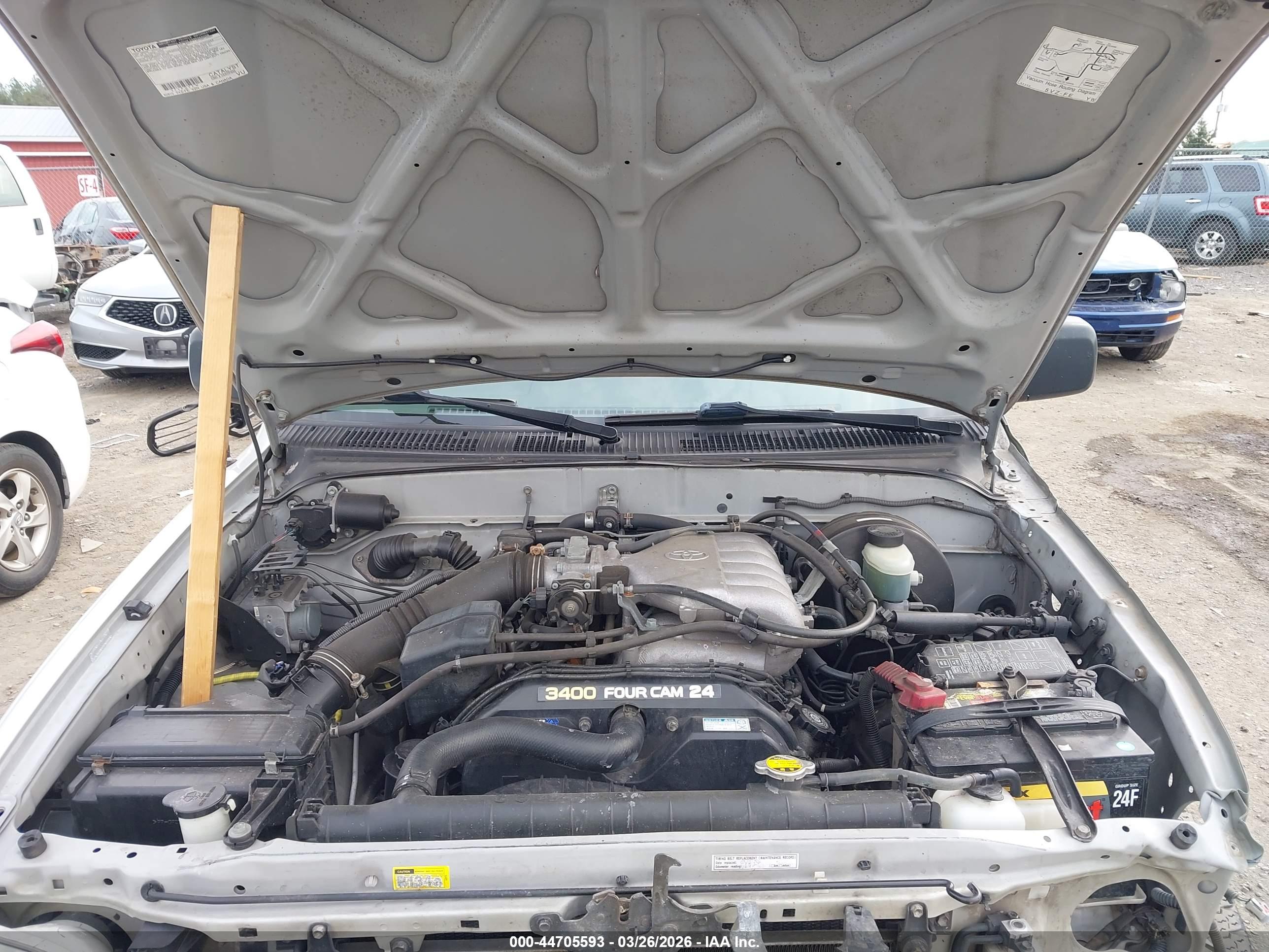 TOYOTA TACOMA image 10