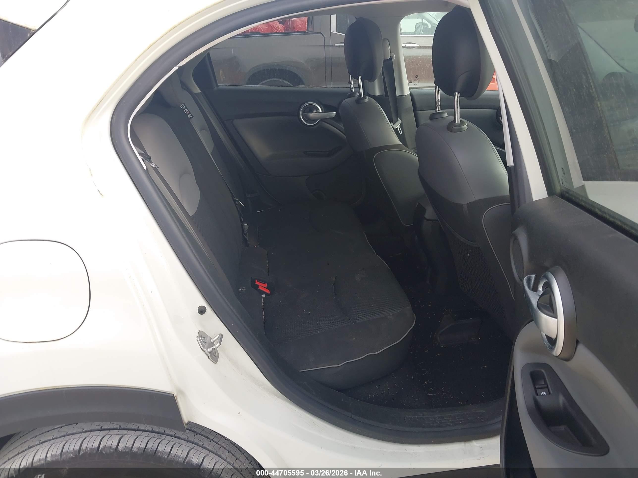 FIAT 500X image 8