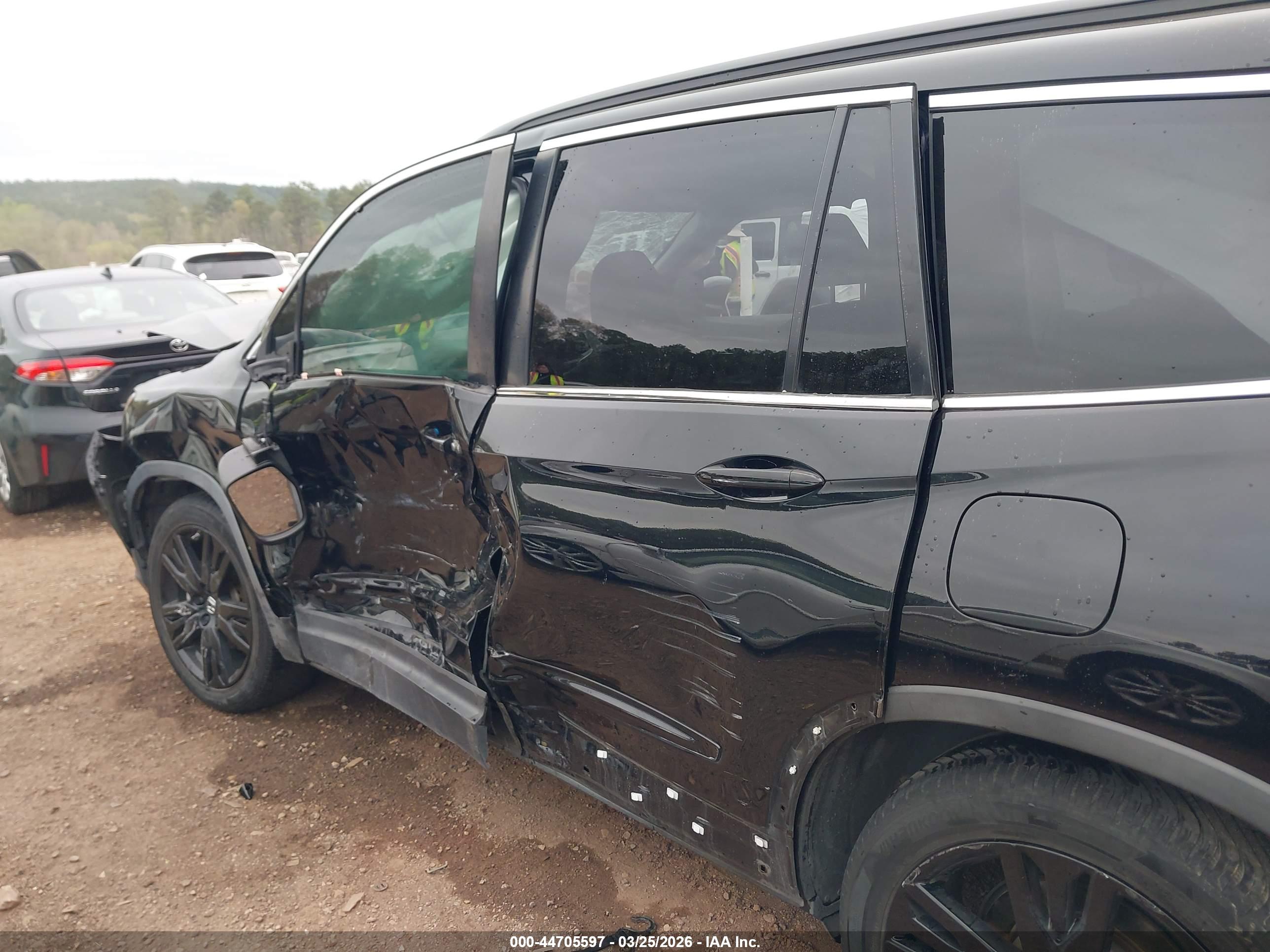 HONDA PILOT image 6