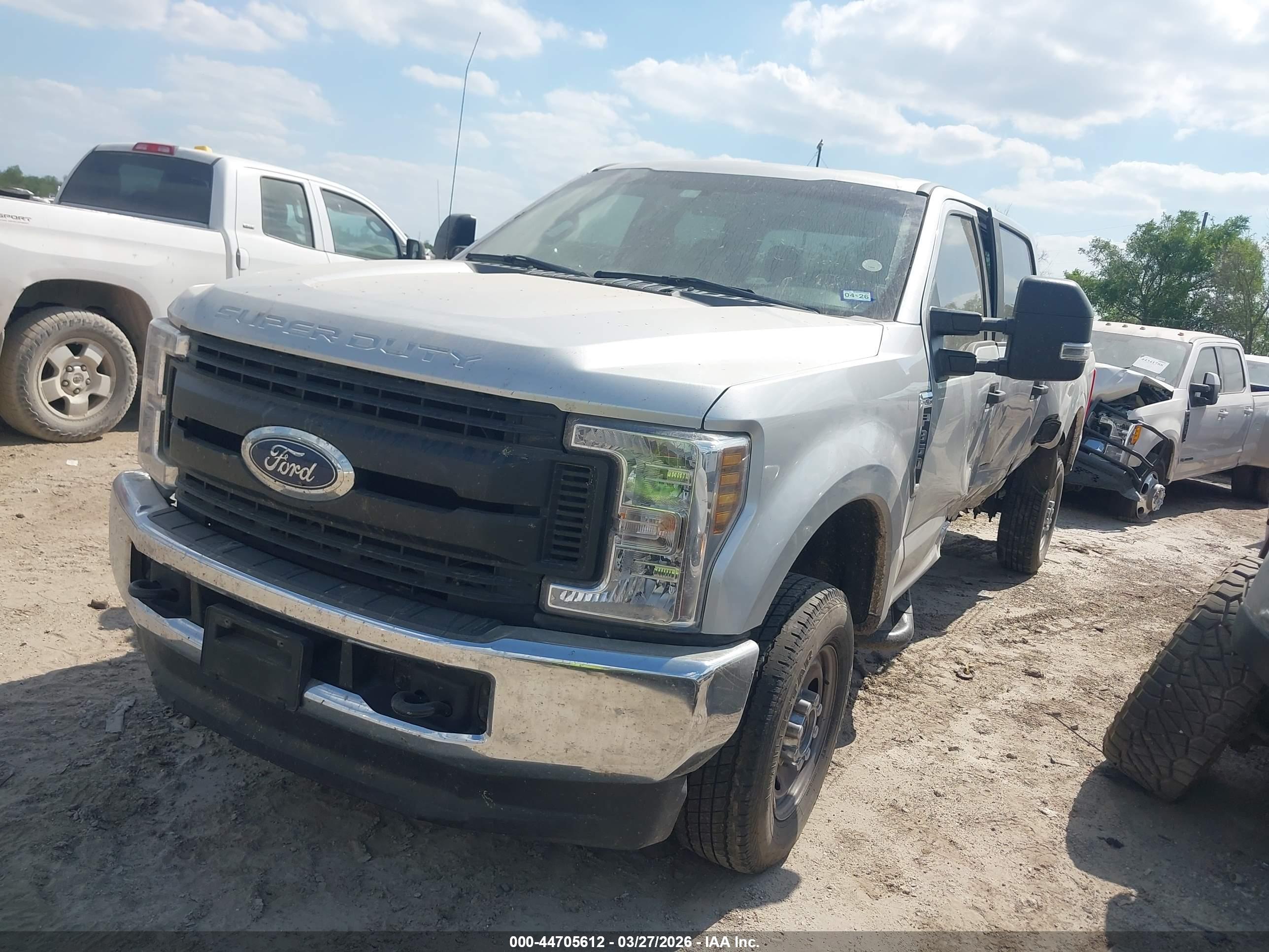 FORD F-350 image 2