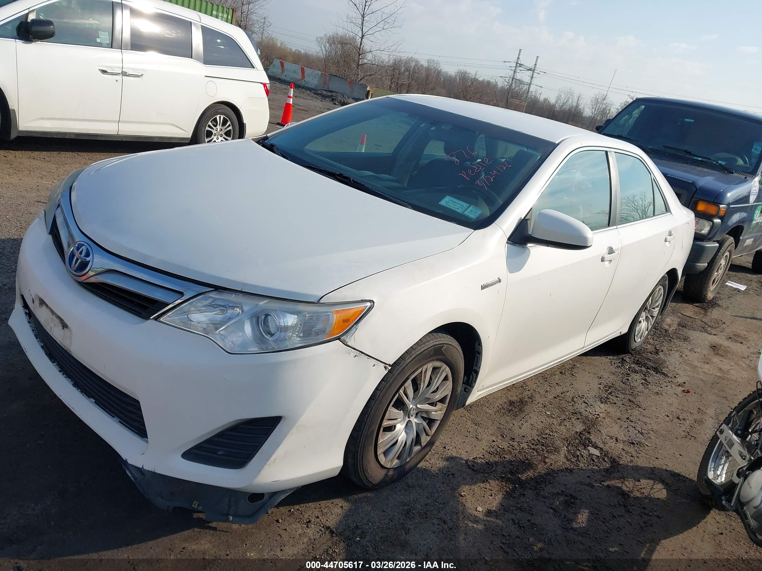 TOYOTA CAMRY image 6