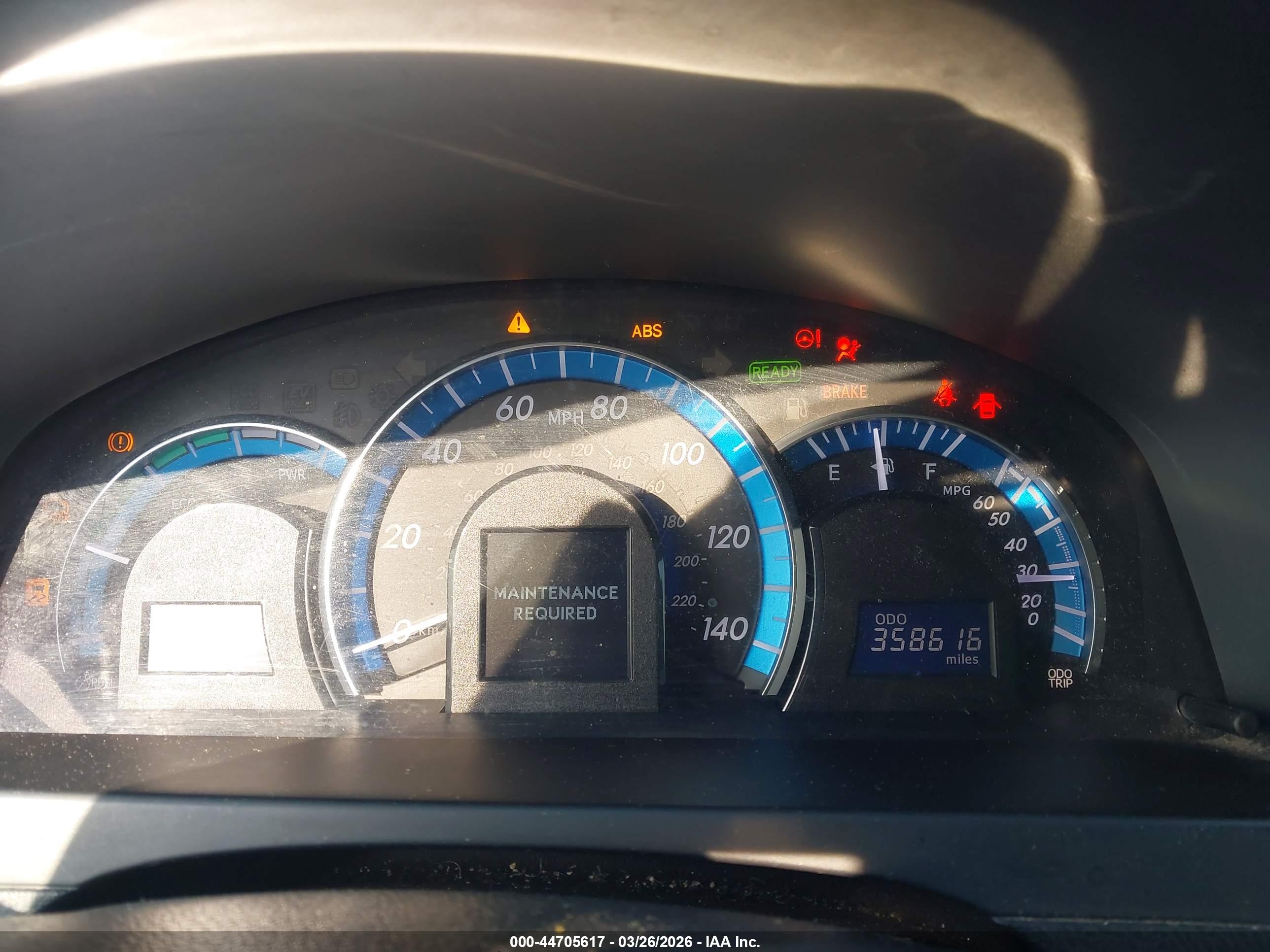 TOYOTA CAMRY image 7