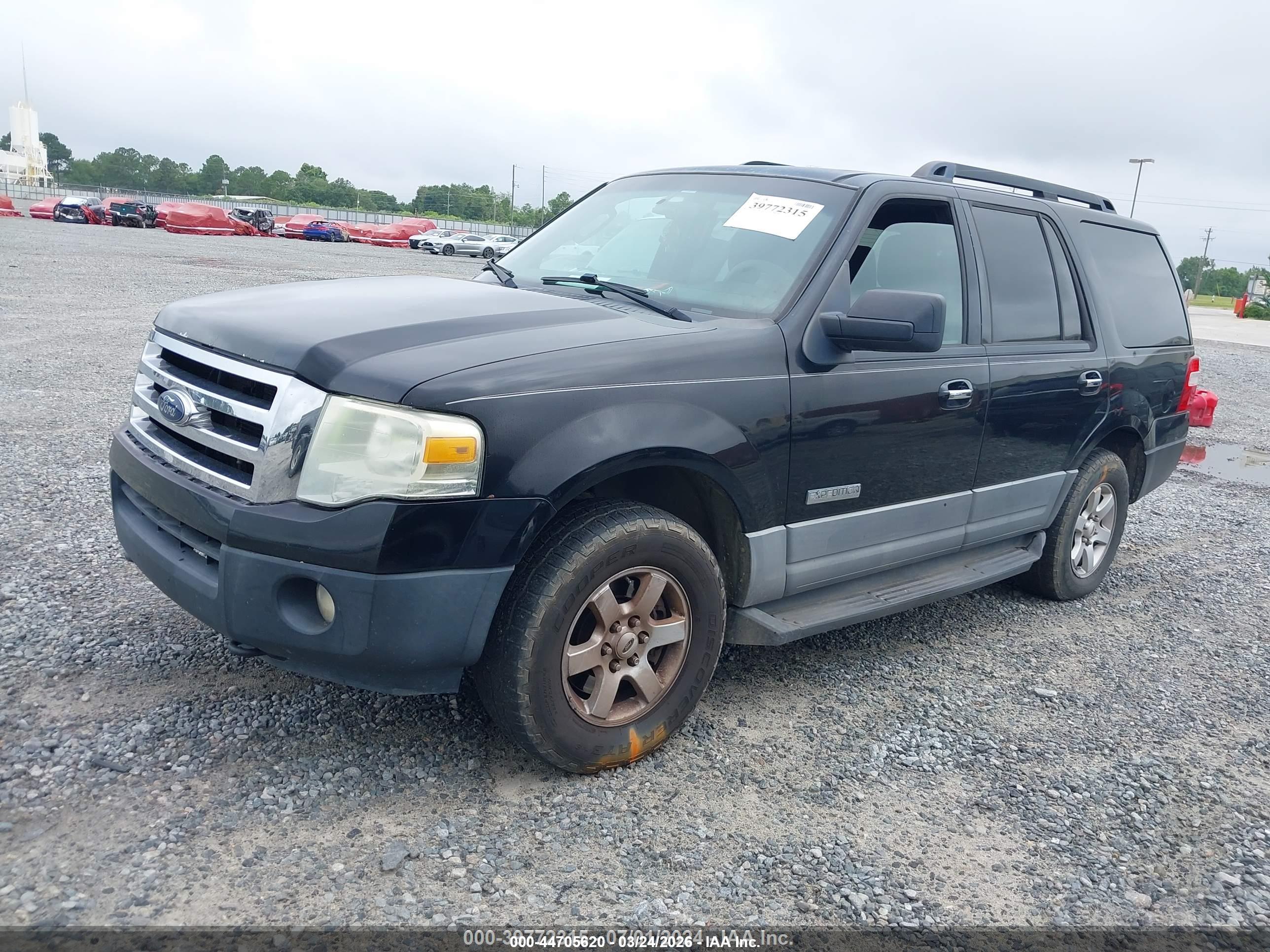 FORD EXPEDITION image 2