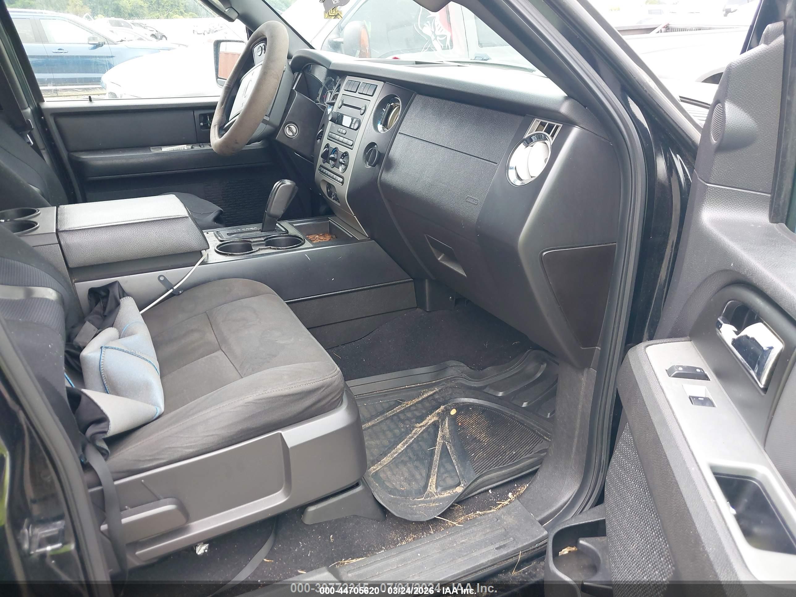 FORD EXPEDITION image 5