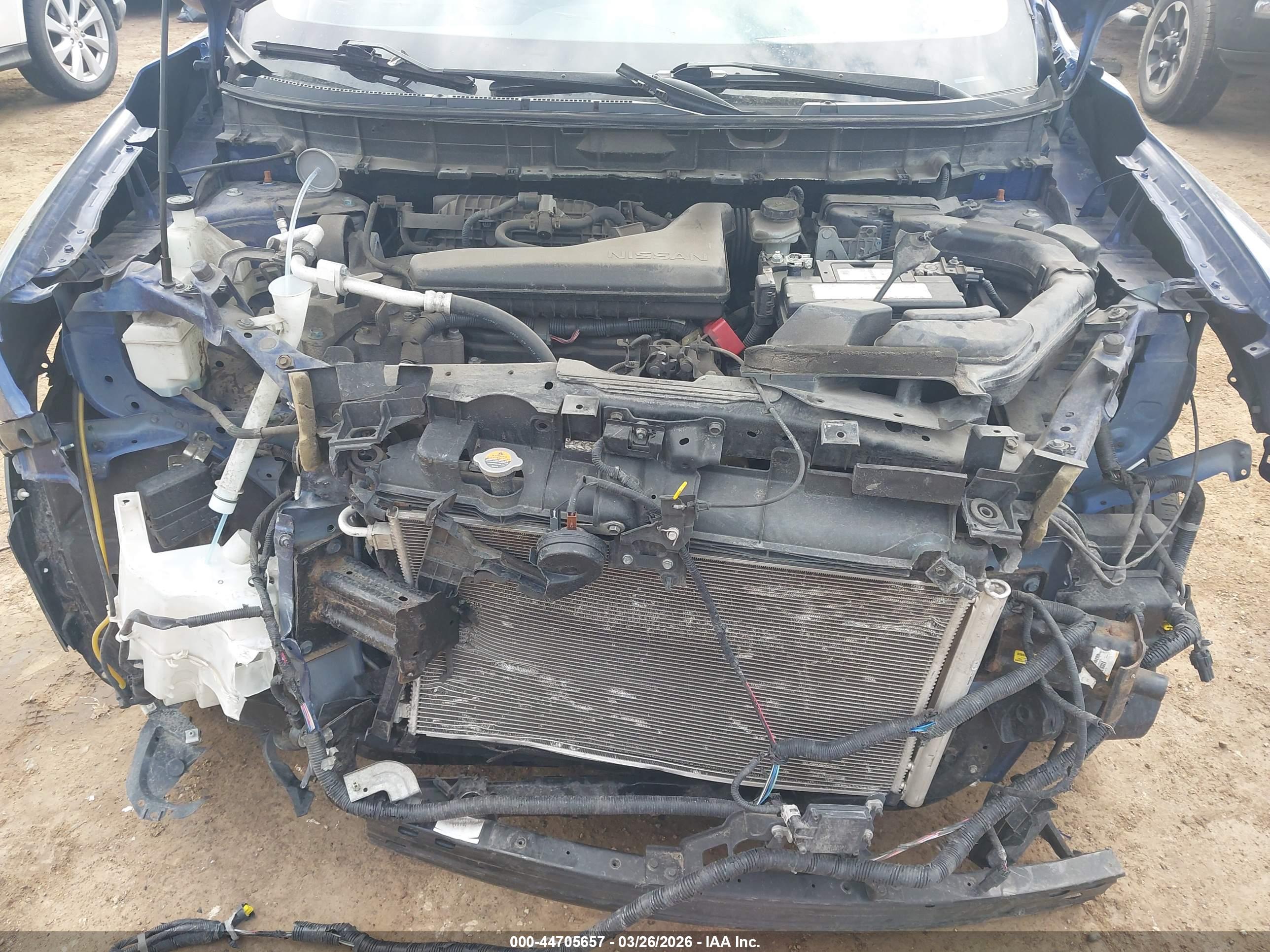NISSAN ROGUE image 10