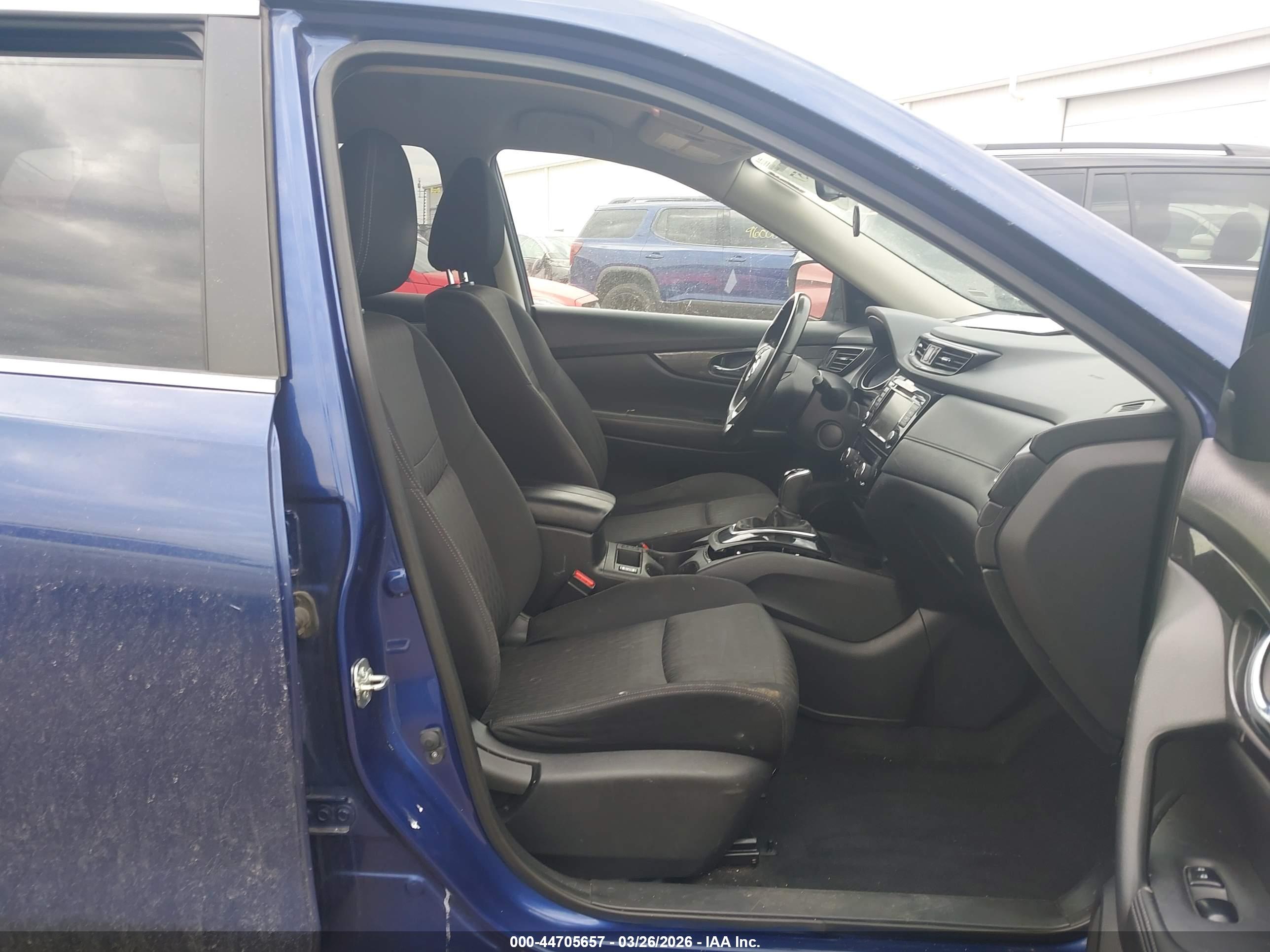 NISSAN ROGUE image 5