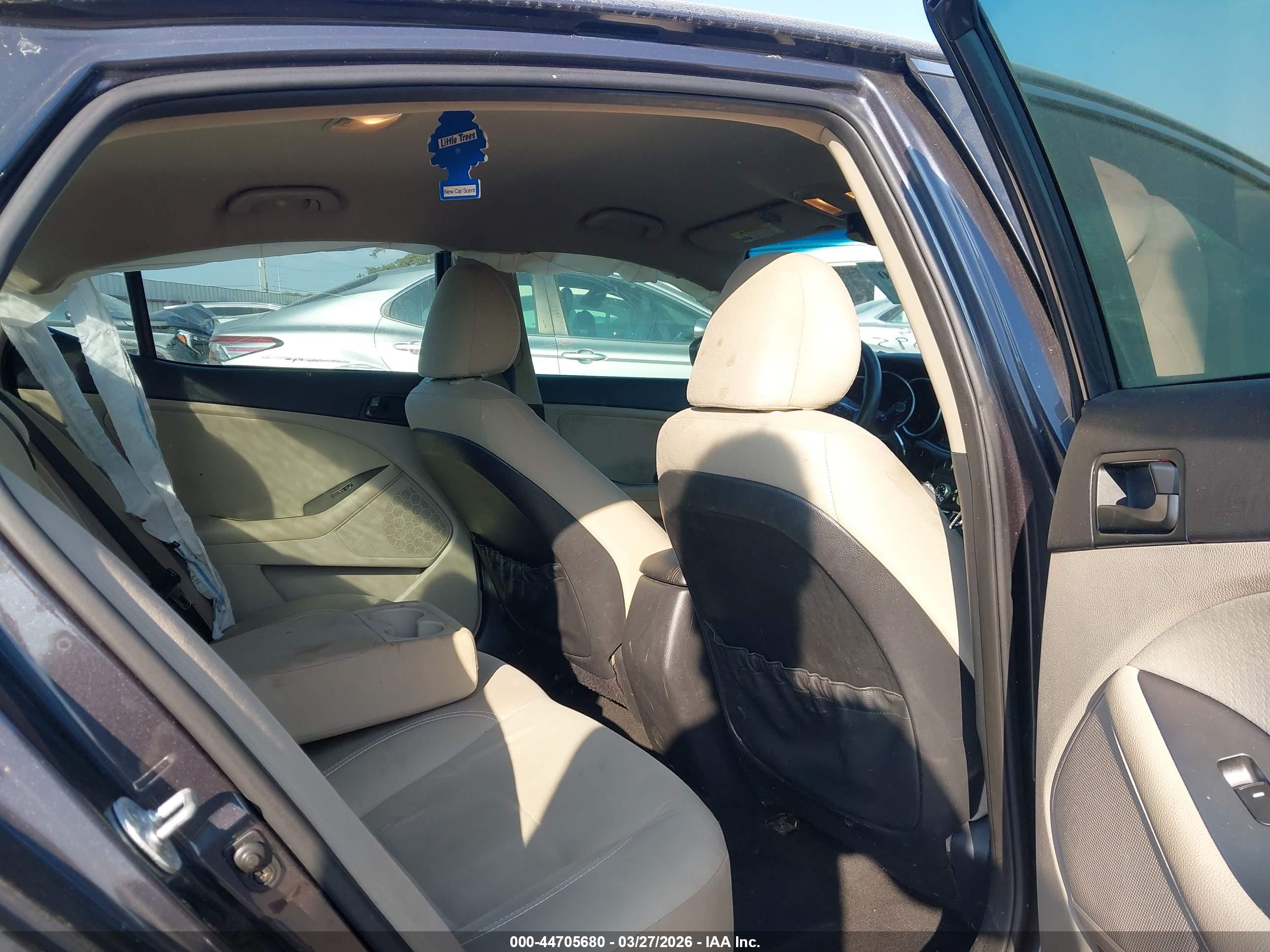 KIA OPTIMA image 8