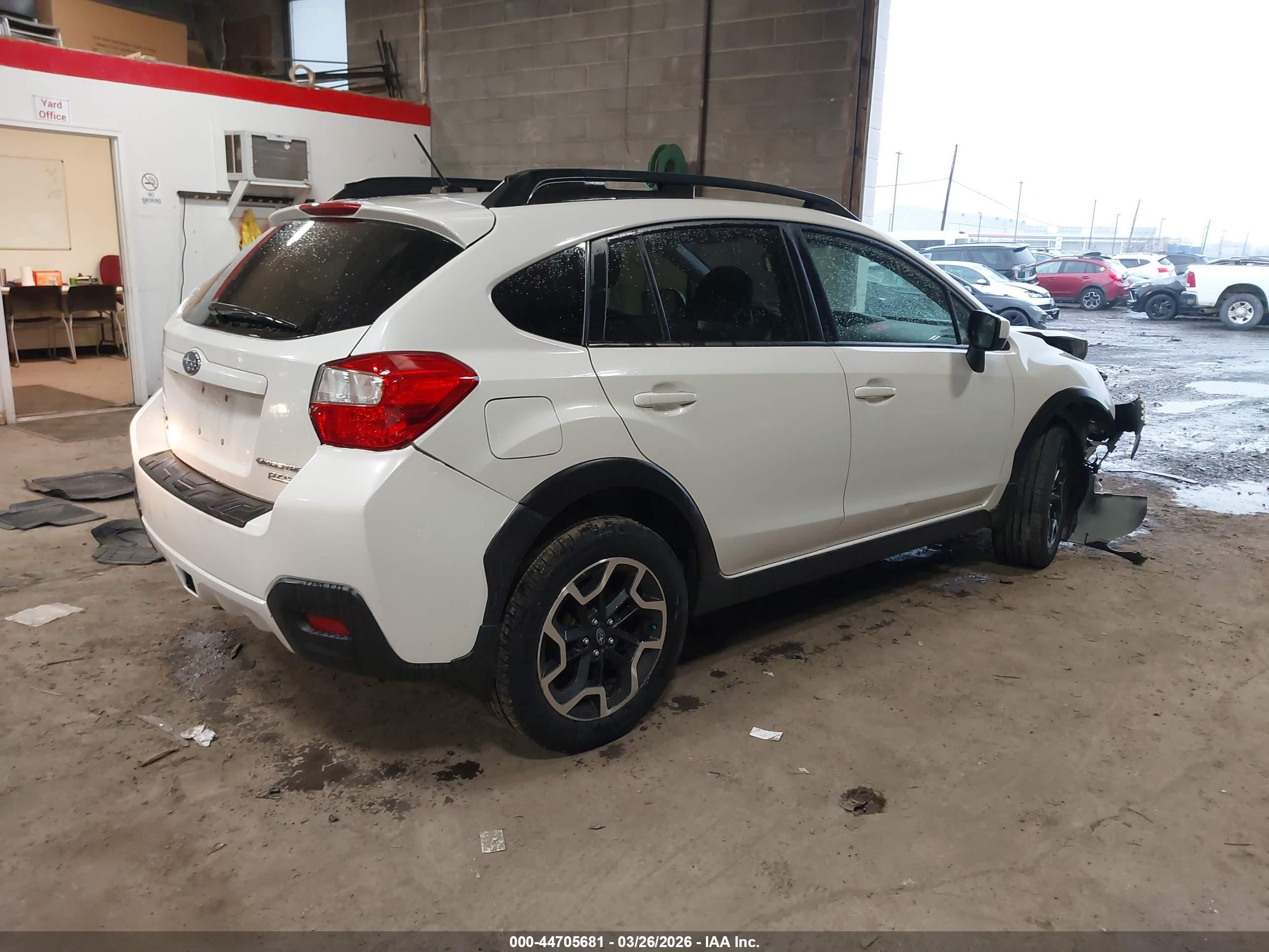 SUBARU CROSSTREK image 4