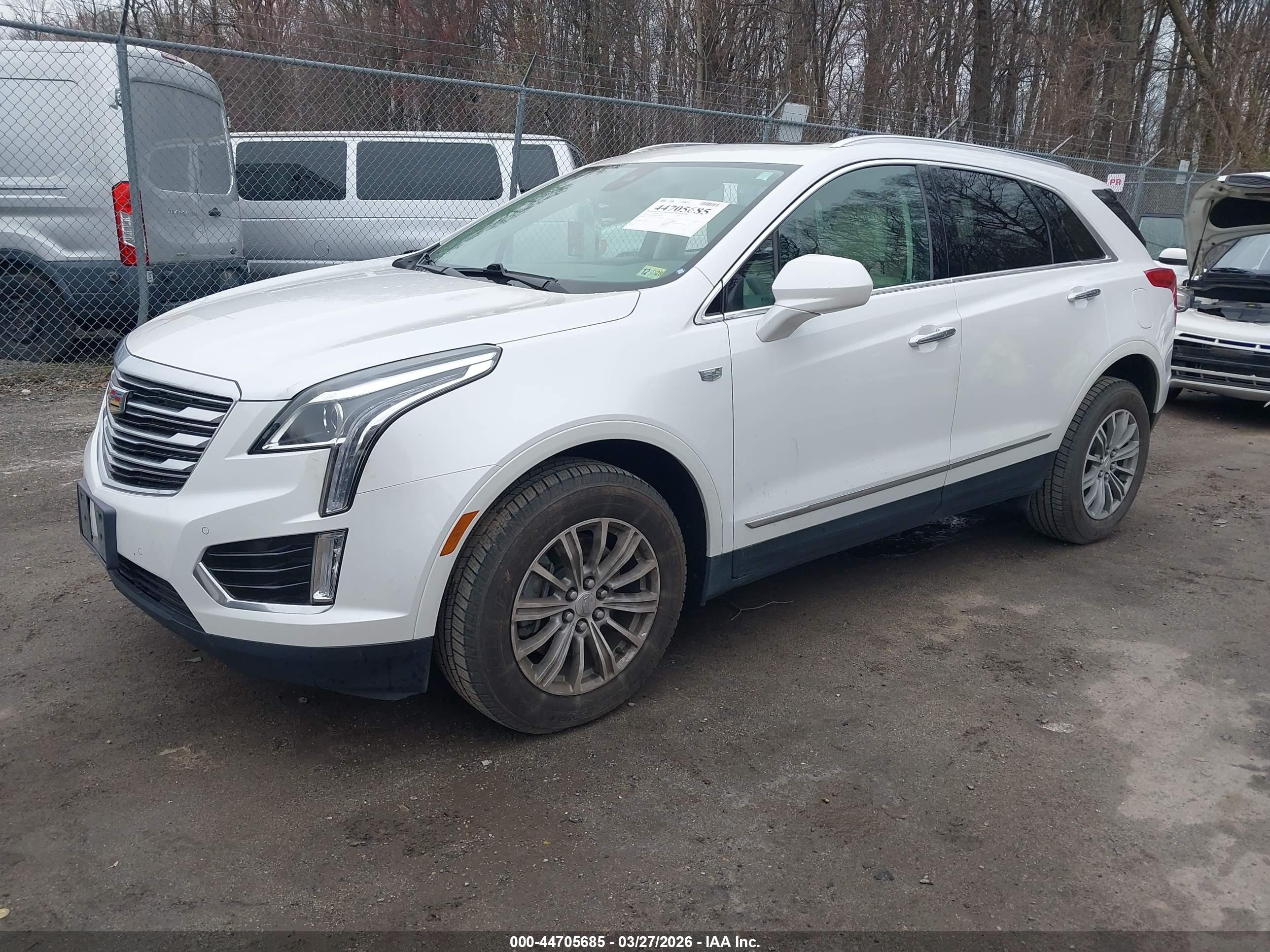 CADILLAC XT5 image 2