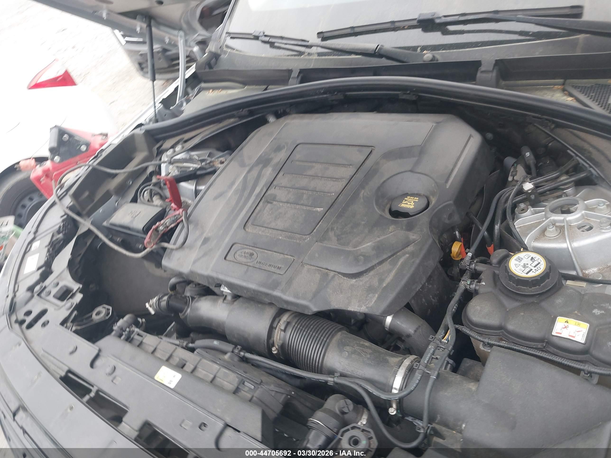 LAND ROVER image 10