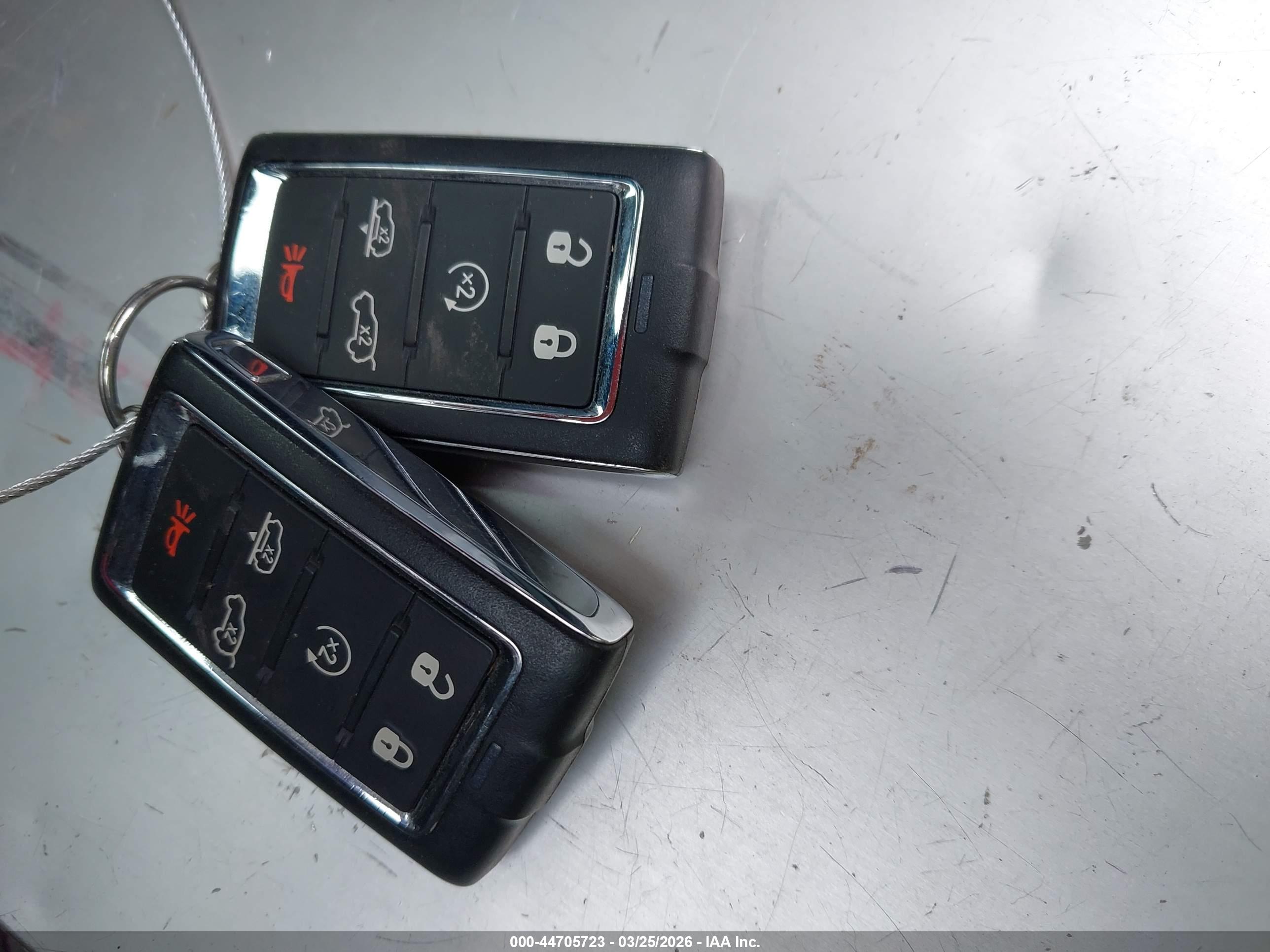 JEEP GRAND image 11