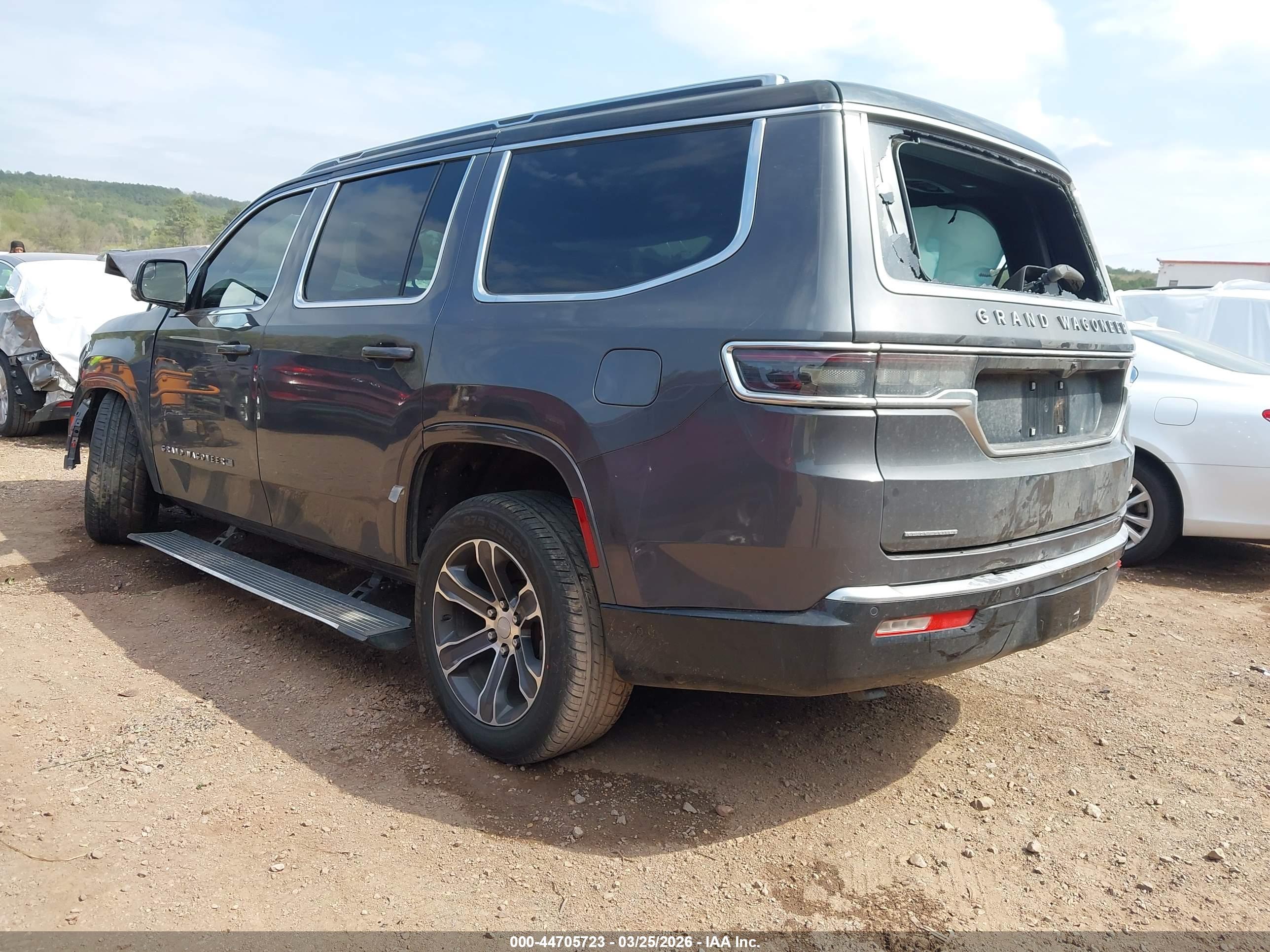 JEEP GRAND image 3