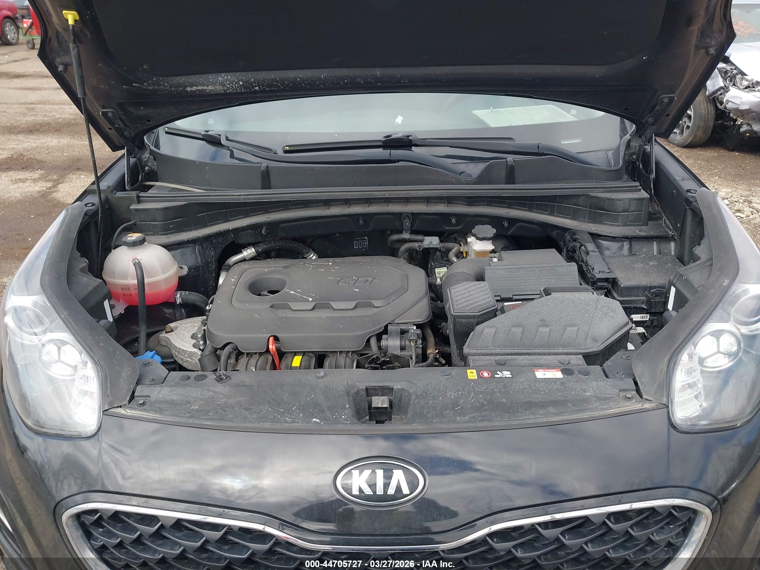 KIA SPORTAGE image 10