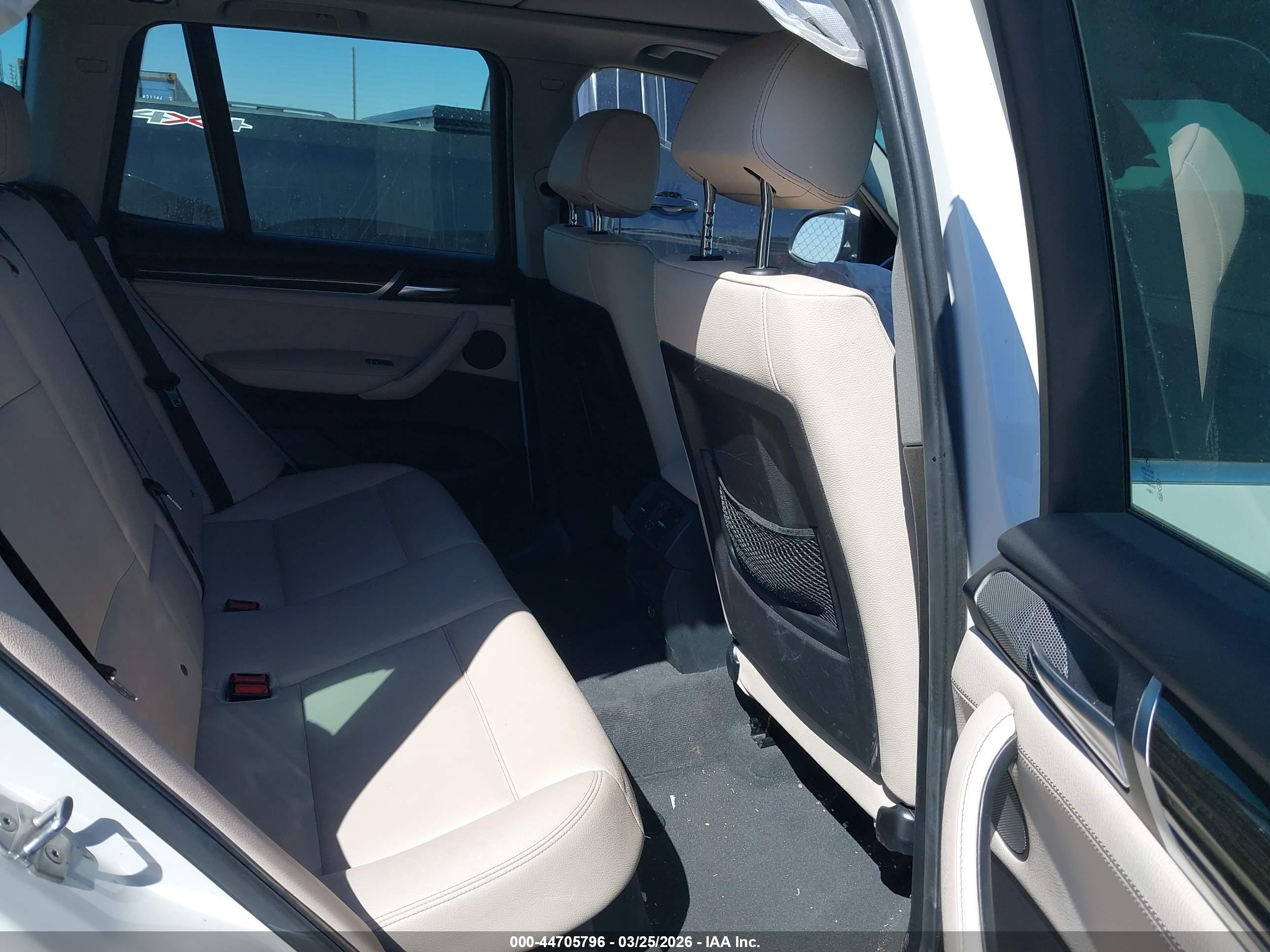 BMW X3 image 8