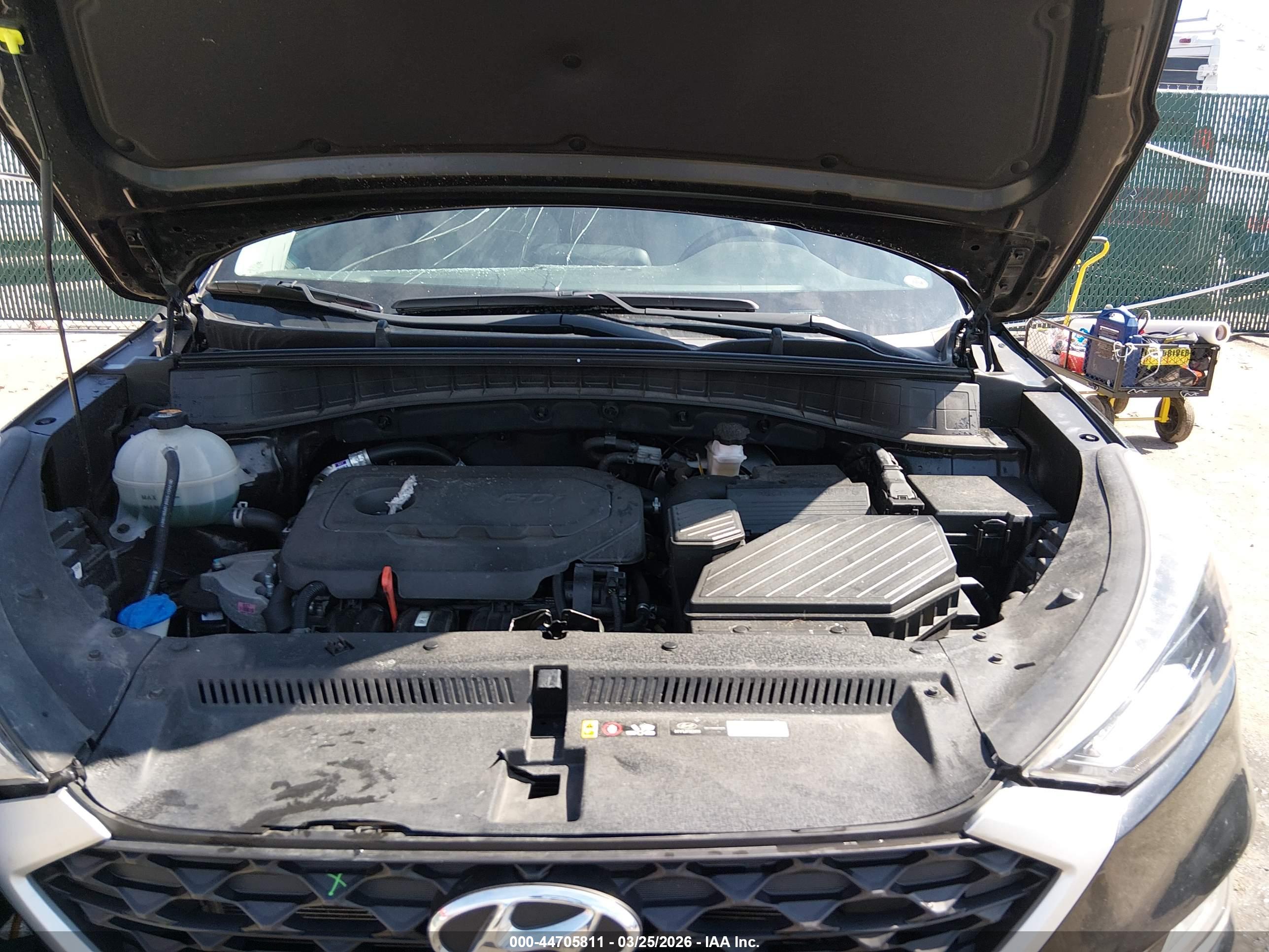 HYUNDAI TUCSON image 10