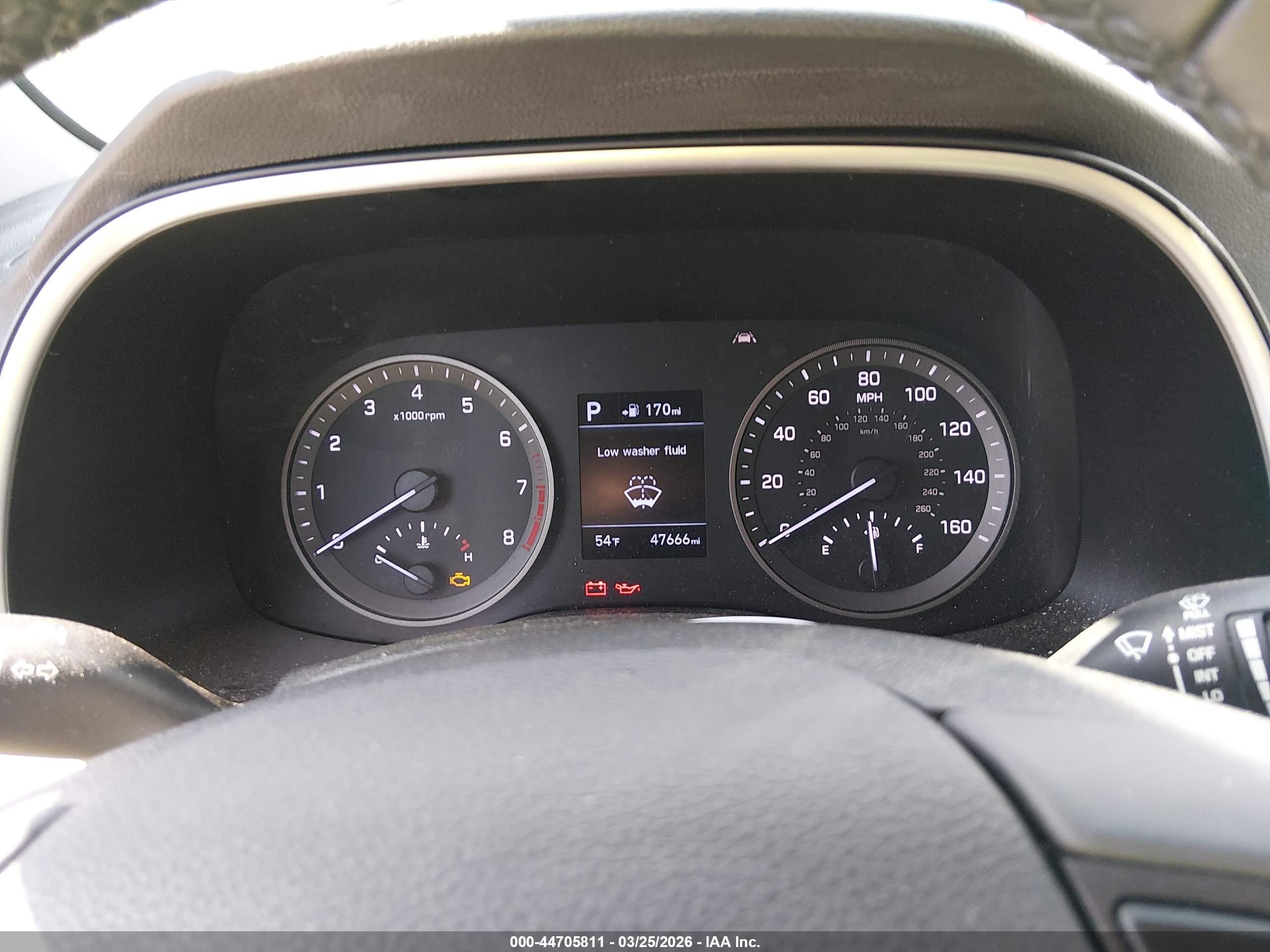 HYUNDAI TUCSON image 7