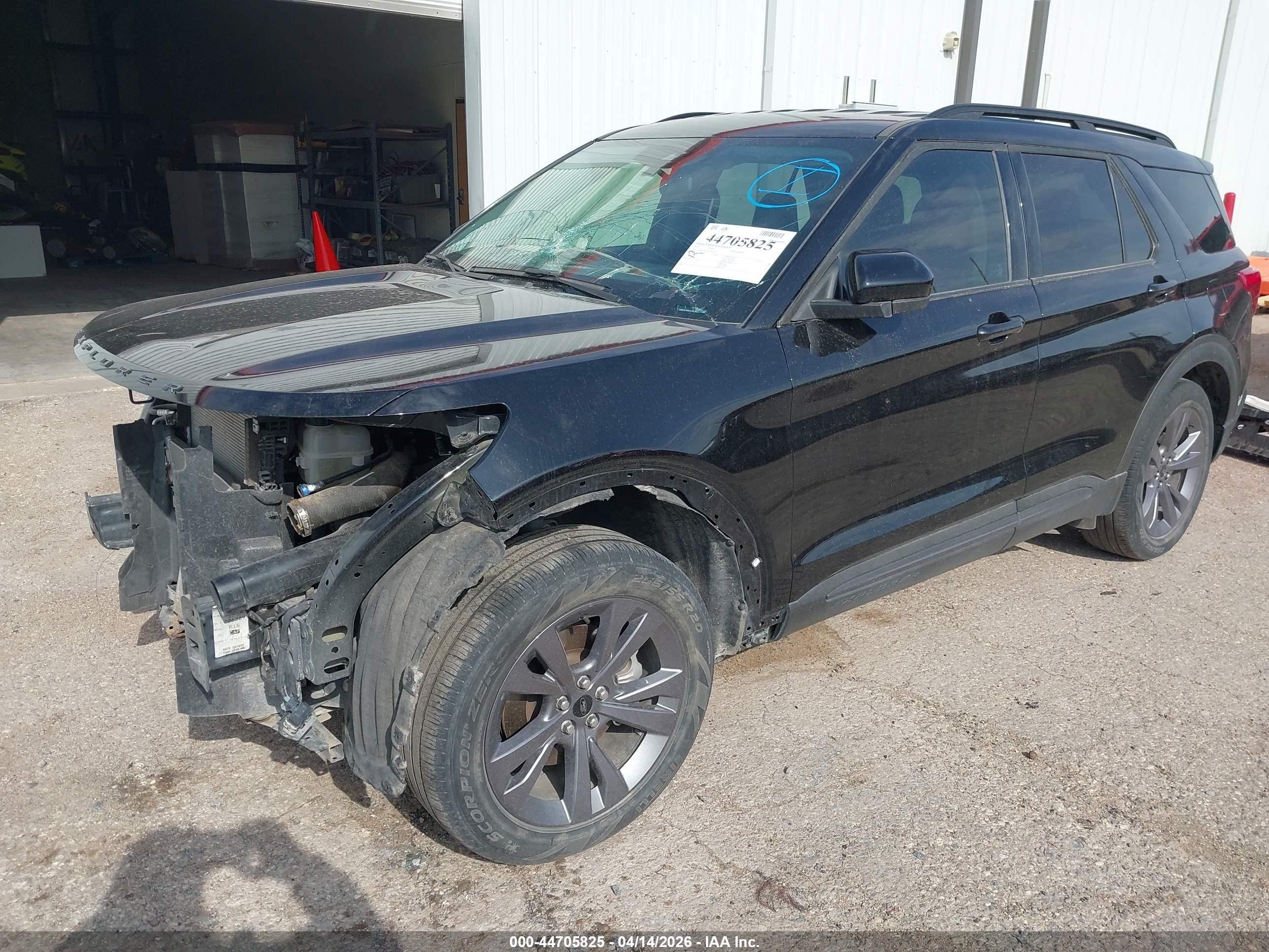 FORD EXPLORER image 2