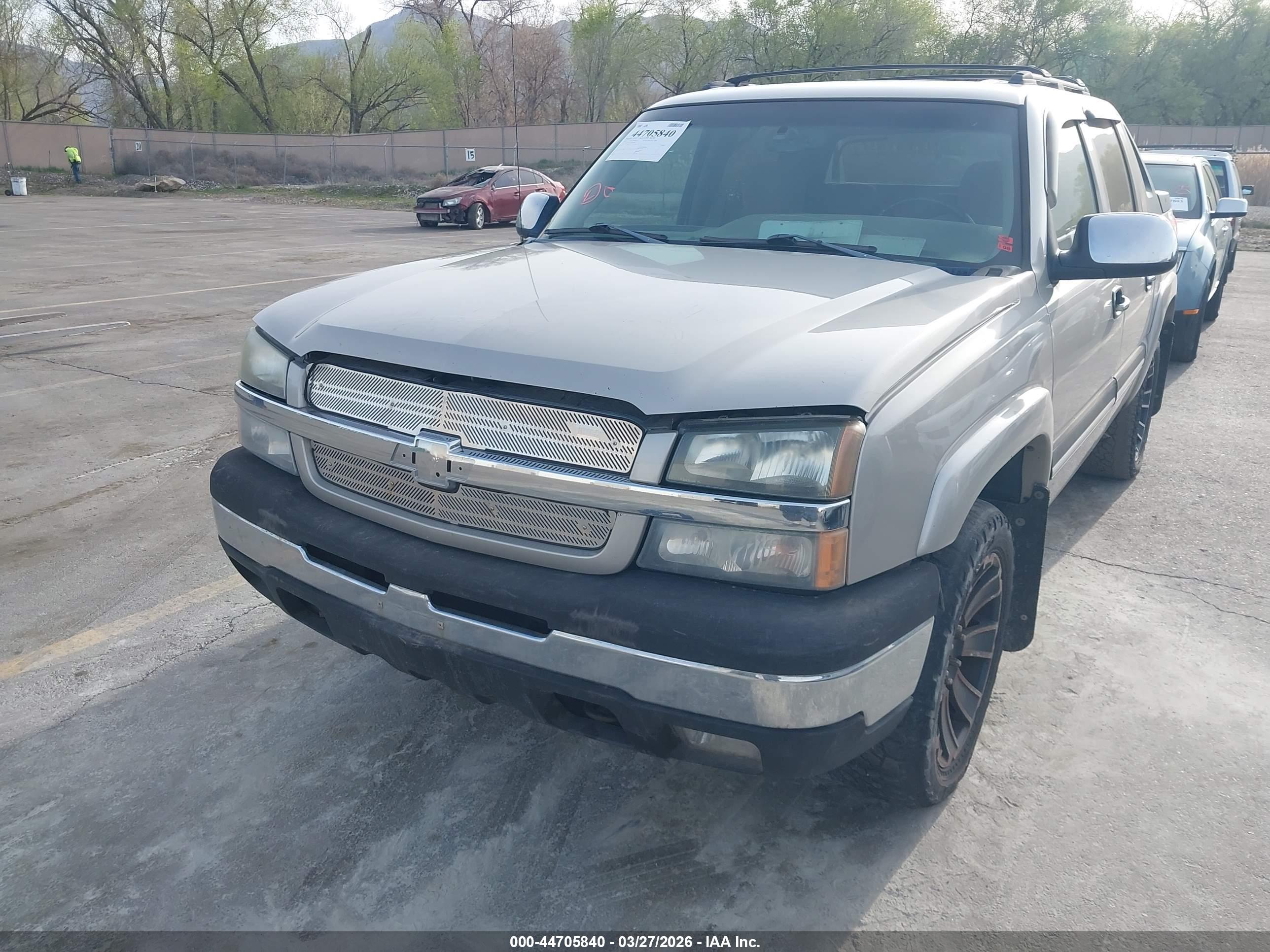 CHEVROLET AVALANCHE image 6