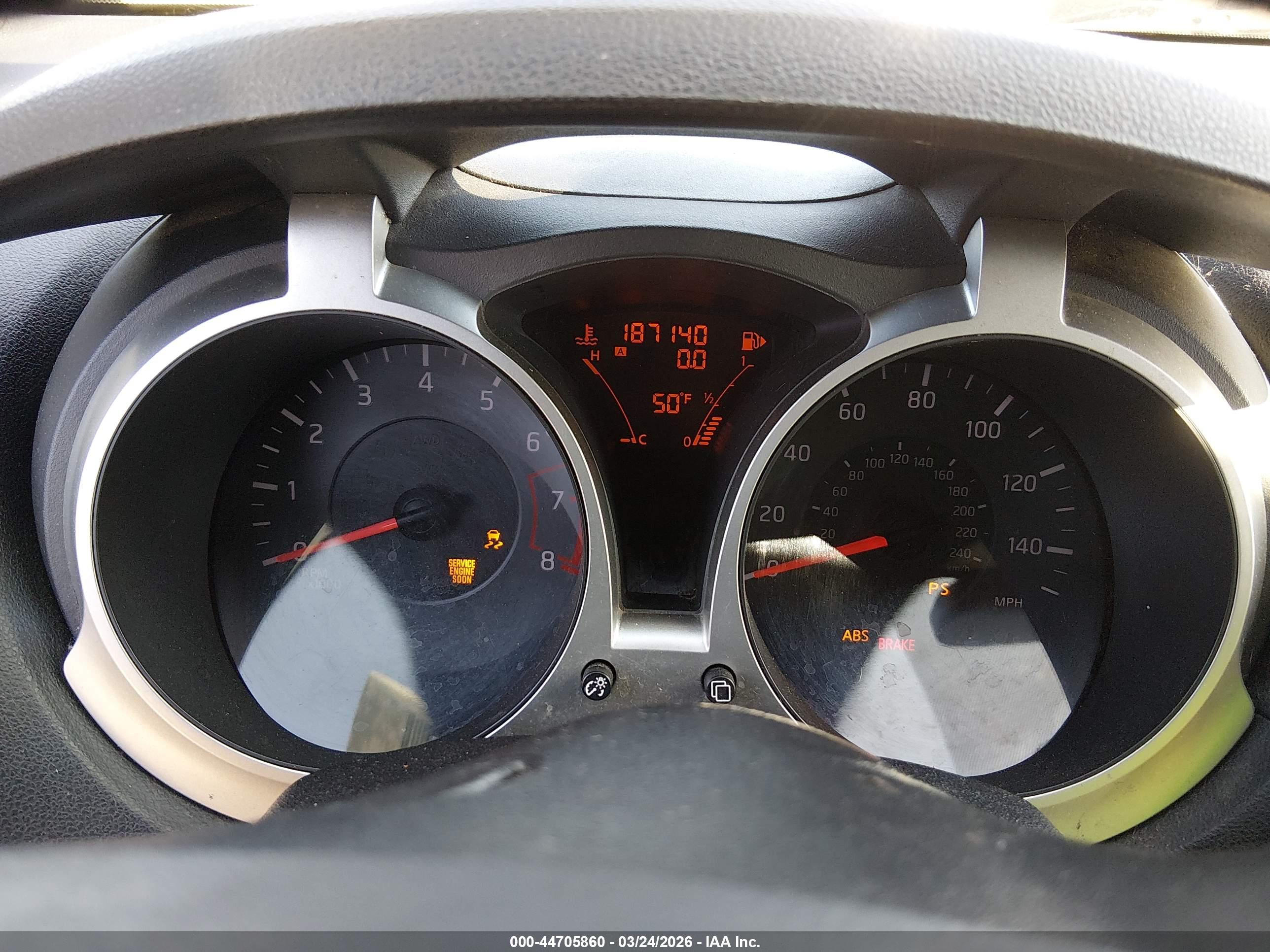 NISSAN JUKE image 7