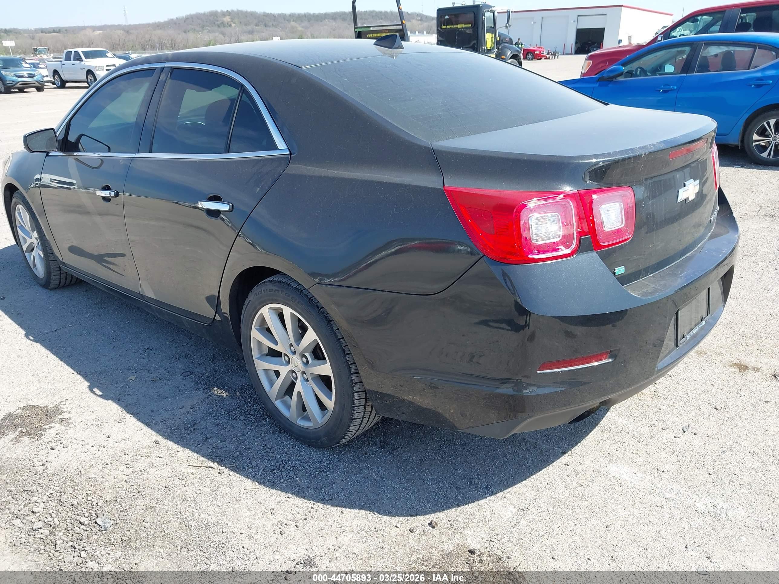 CHEVROLET MALIBU image 3