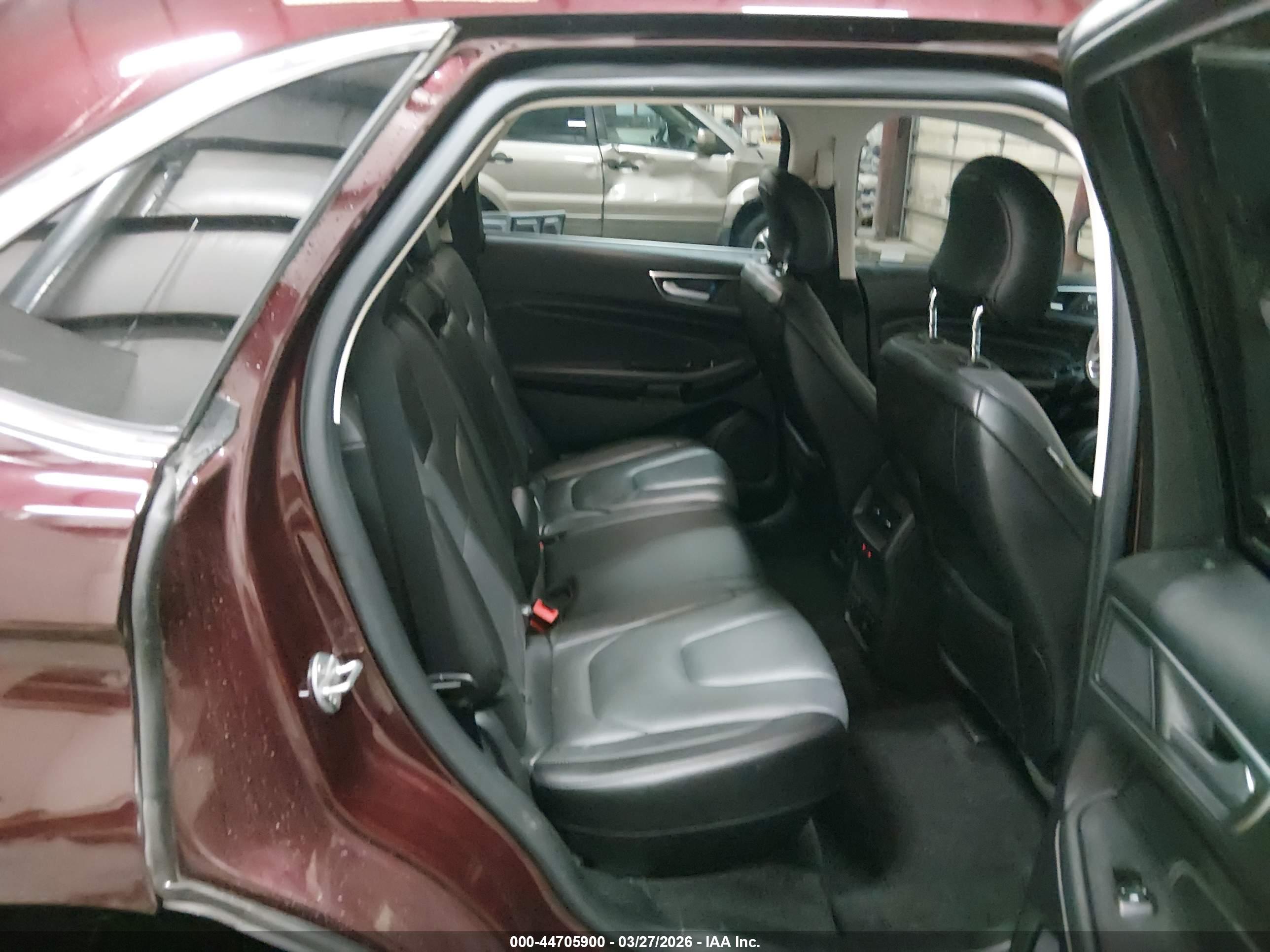 FORD EDGE image 8