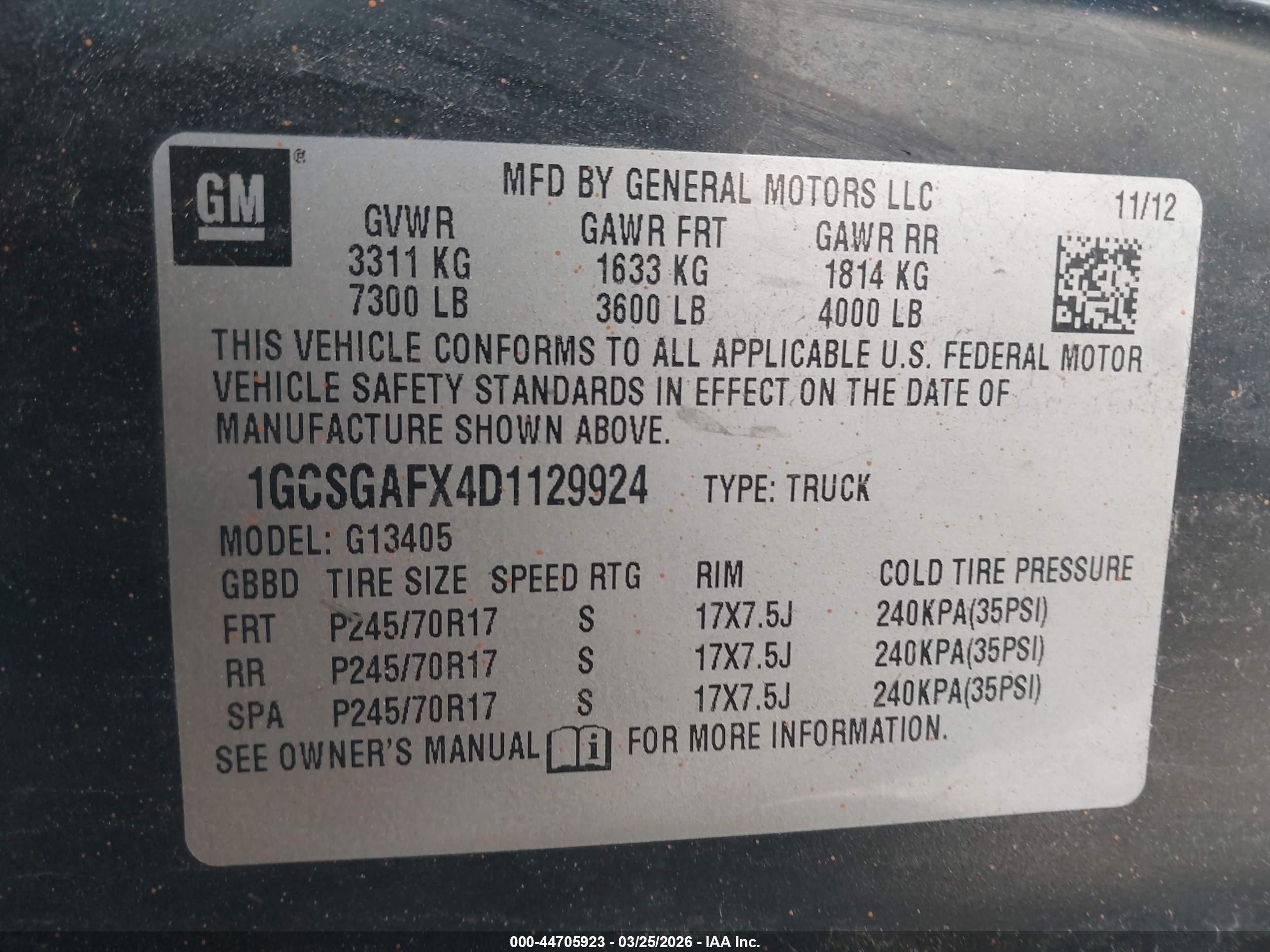 CHEVROLET EXPRESS image 9