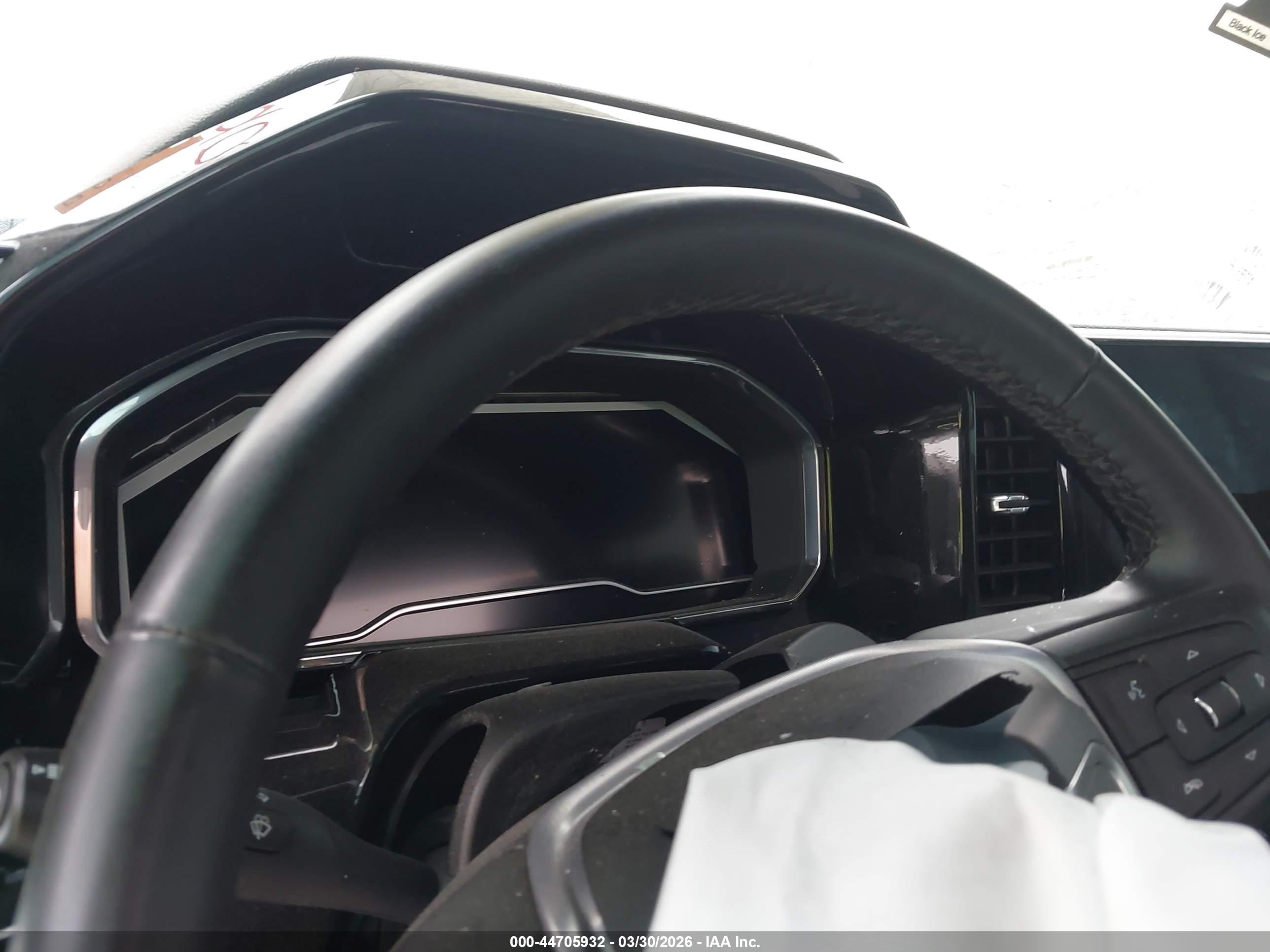GMC SIERRA image 7