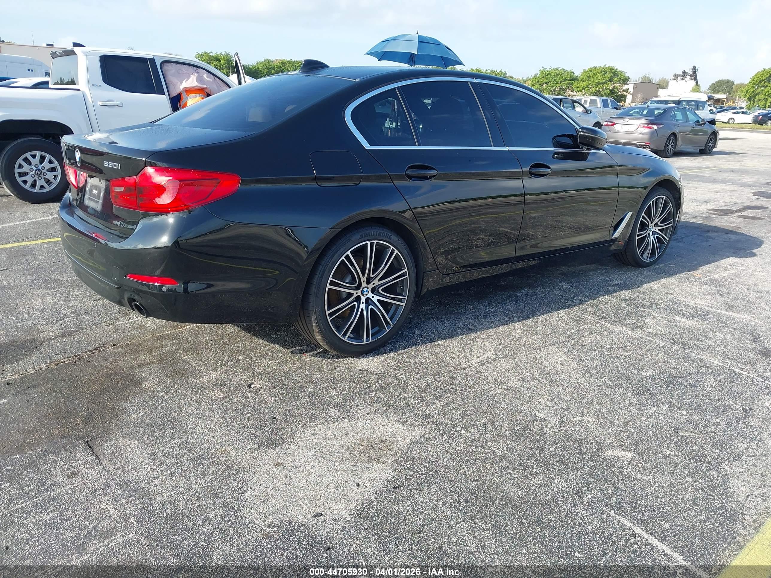 BMW 530I image 4