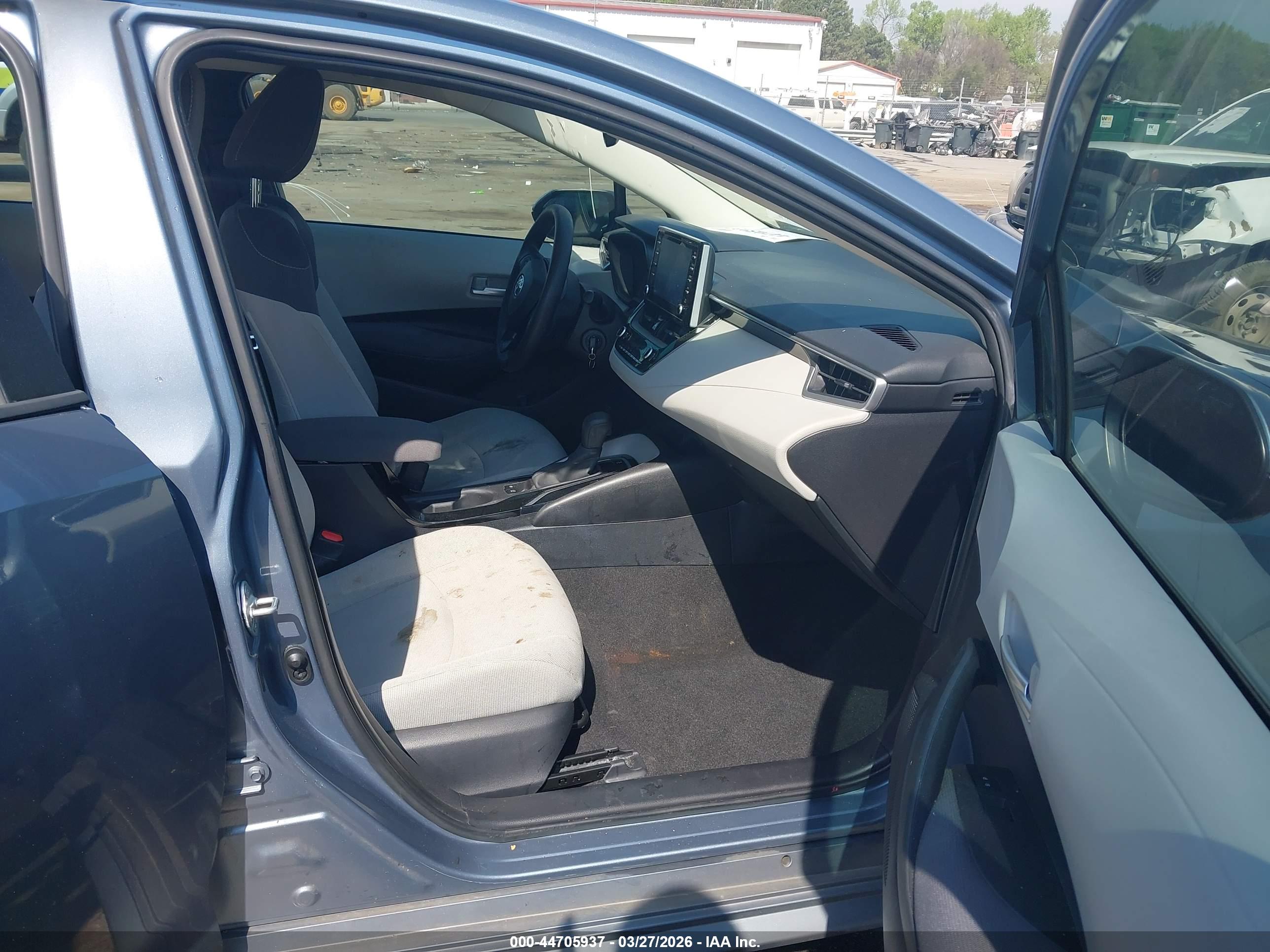 TOYOTA COROLLA image 5