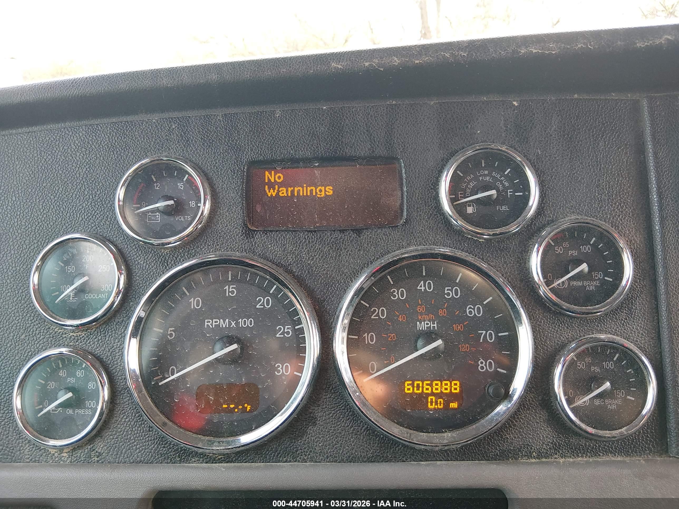 PETERBILT 367 image 6