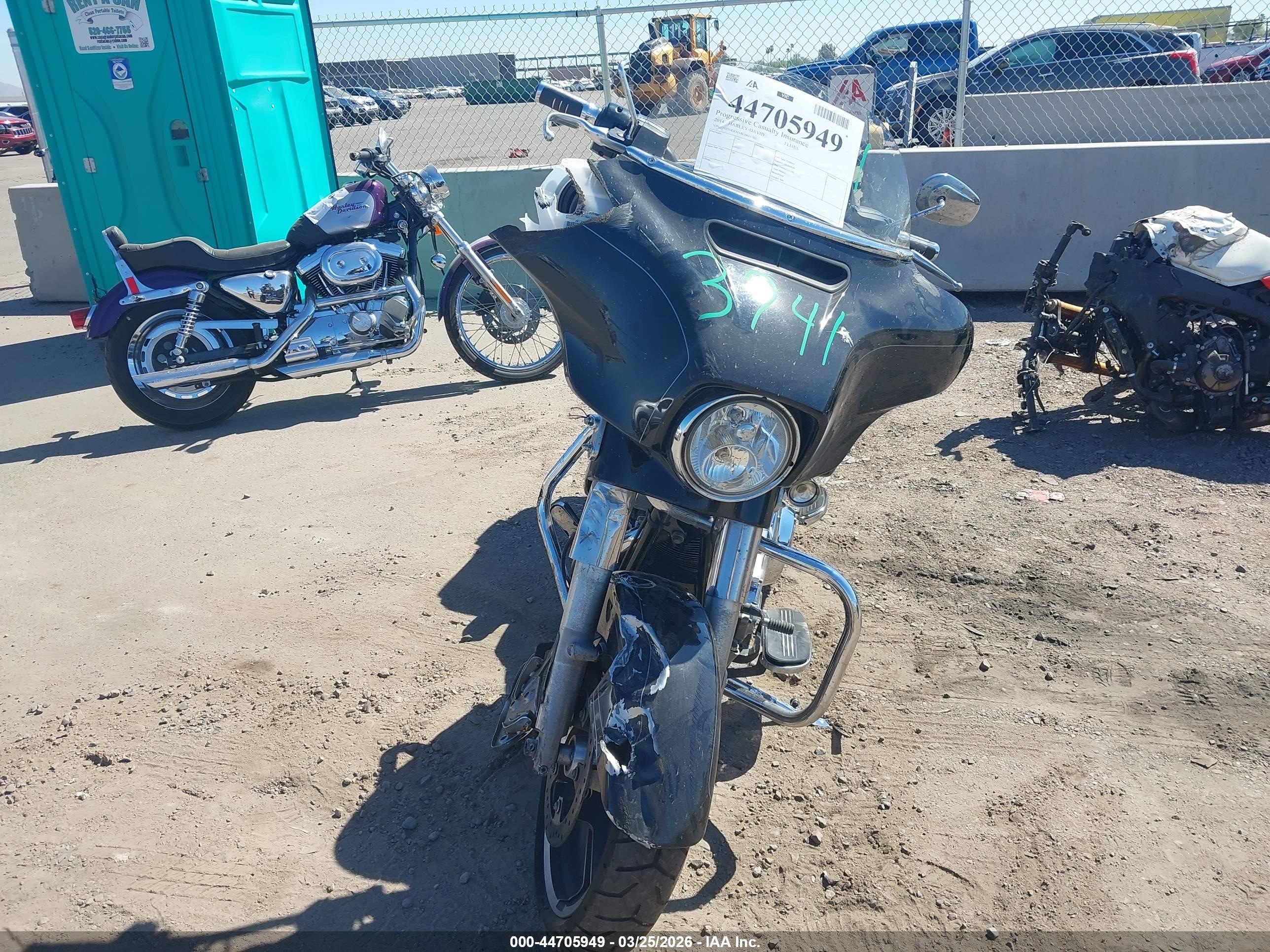 HARLEY-DAVIDSON FLHXS image 5